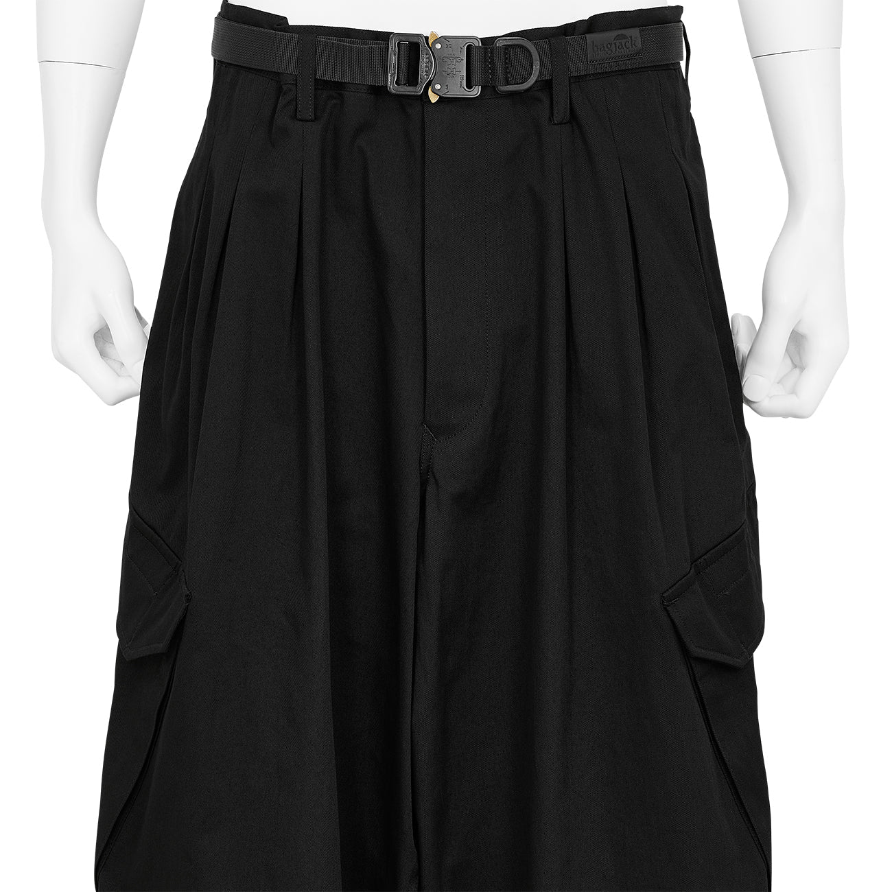 12 TUCK CARGO PANTS BLACK