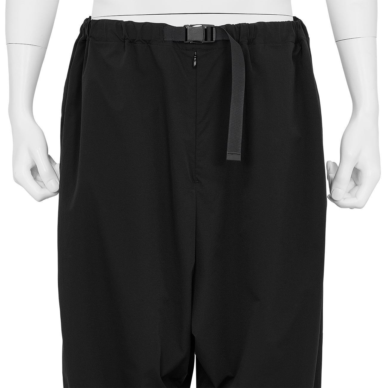 TAPERED EASY TECH PANTS BLACK