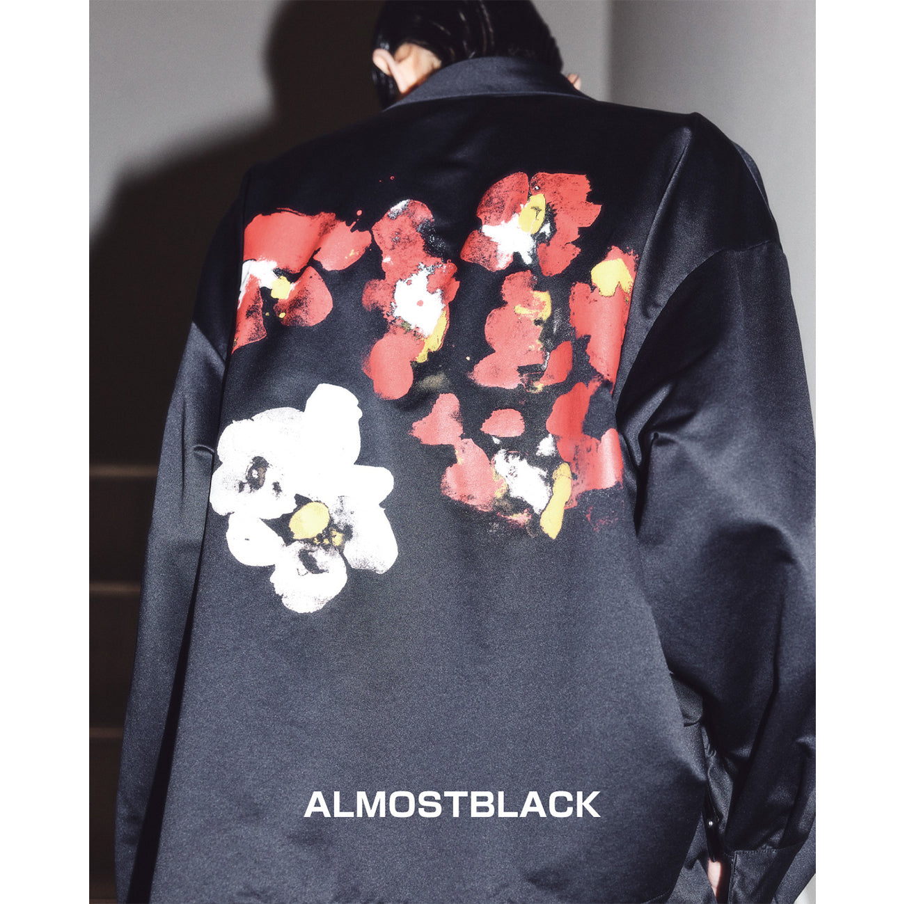 SOFU TESHIGAHARA PRINT TEE BLACK