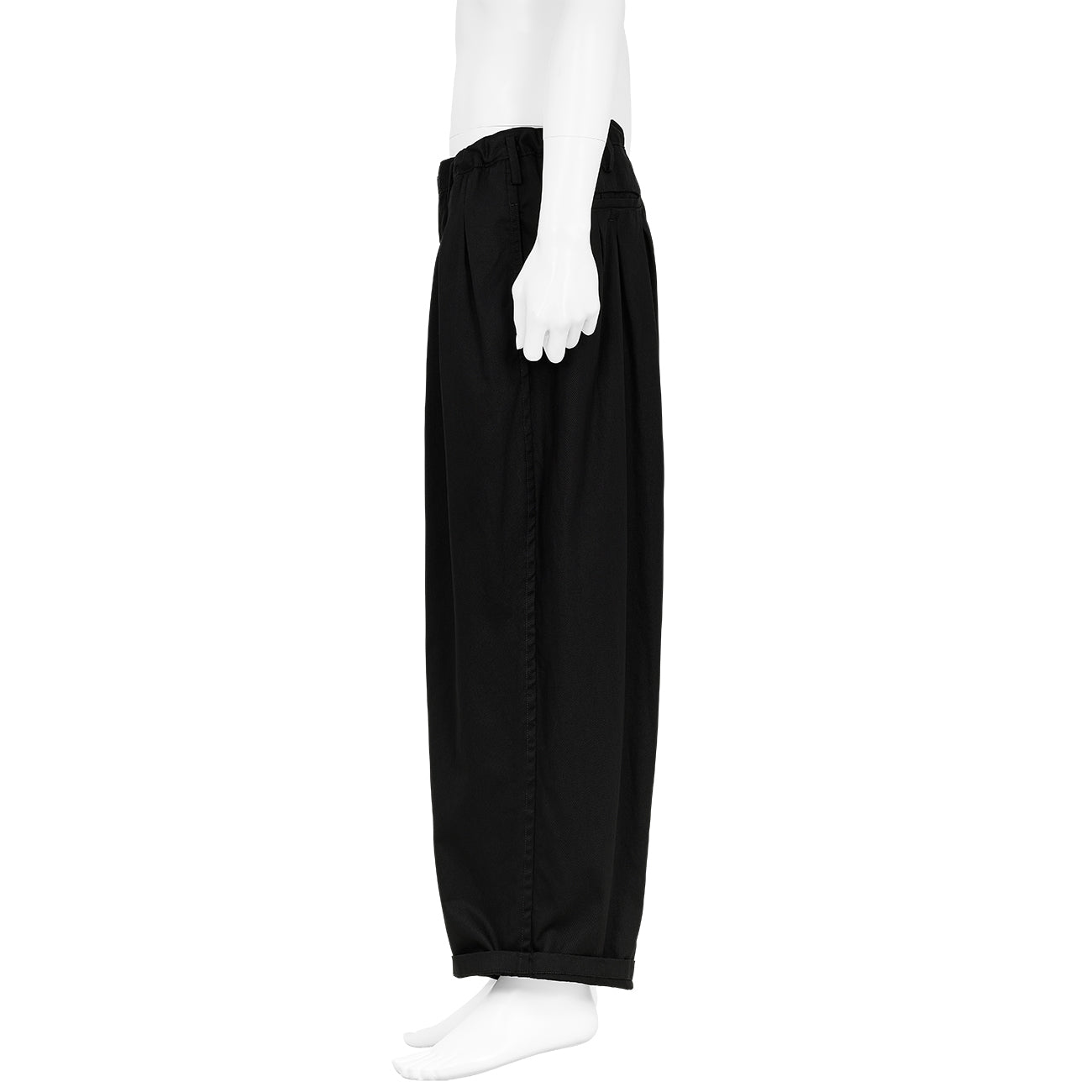 12 TUCK PANTS BLACK