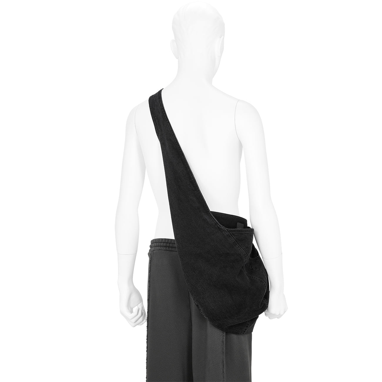 BEZIER BAG SHUNGITE BLACK