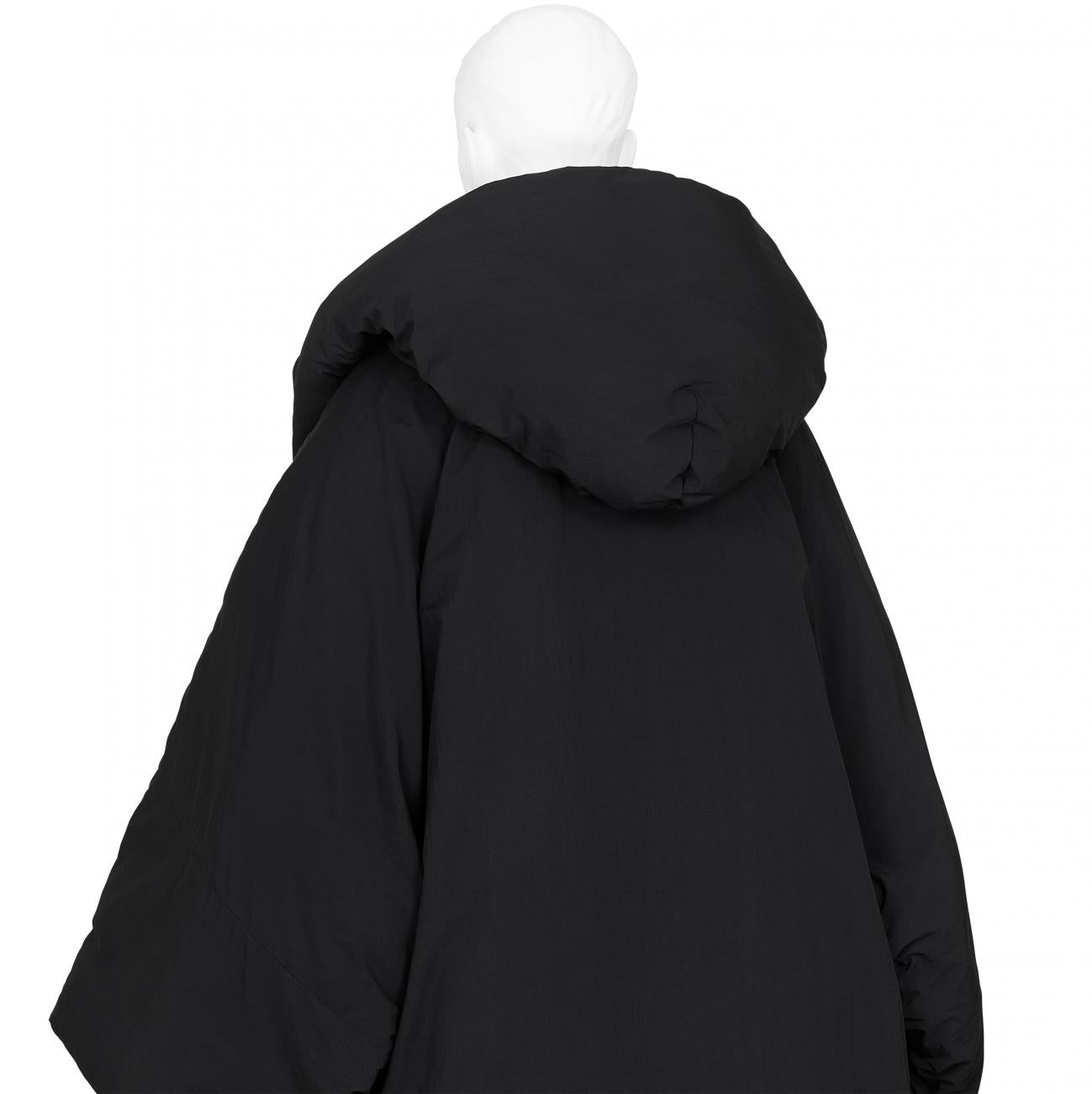 RED LABEL DOWN ROBE BLACK