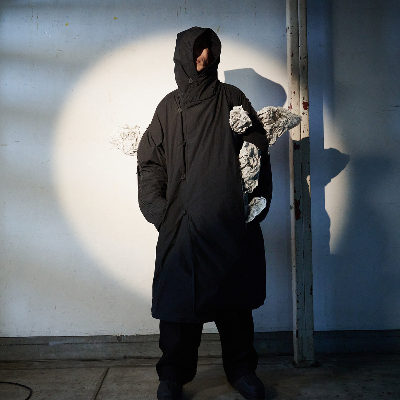 LAYERED REVERSIBLE COAT BLACK