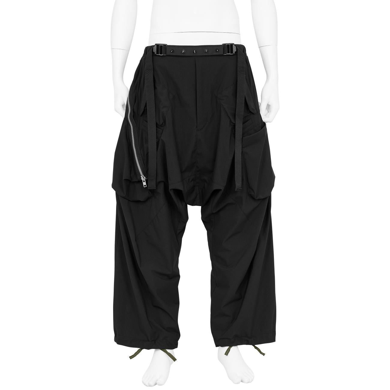 P30AL-E ENCAPSULATED NYLON ULTRAWIDE DRAWCORD CARGO TROUSER BLACK