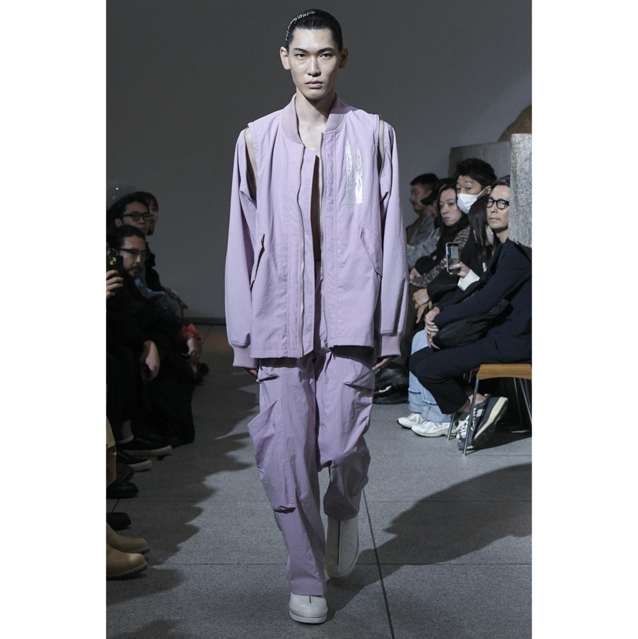 SOFU TESHIGAHARA DETACHABLE SLEEVE BOMBER JACKET PINK