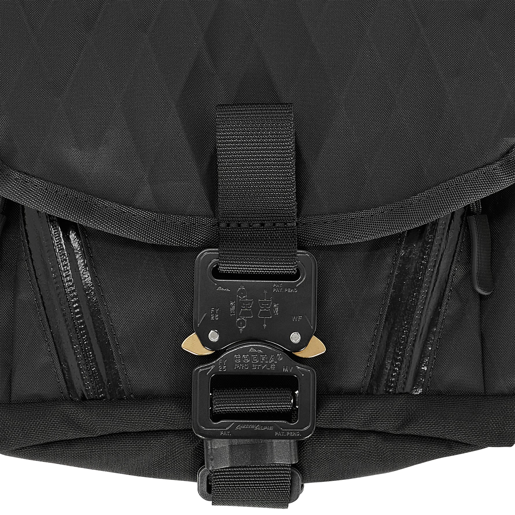 X-PAC BKE BAG SMALL WITH MOBILE HOLDER TWIST LARGE #ELIMINATOR SPECIAL VER. BLACK