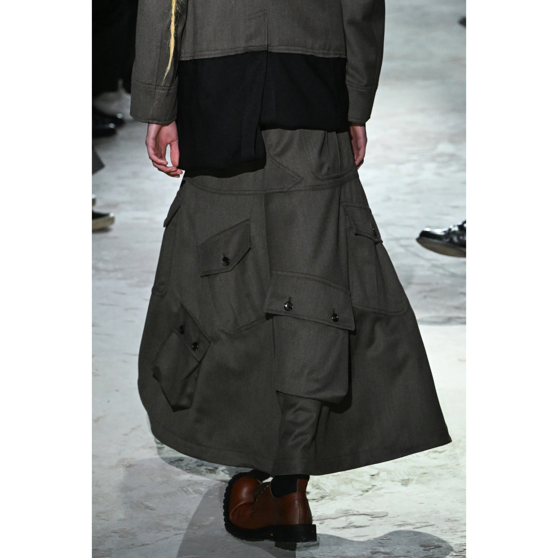 SKIRT WITH POCKET GREY