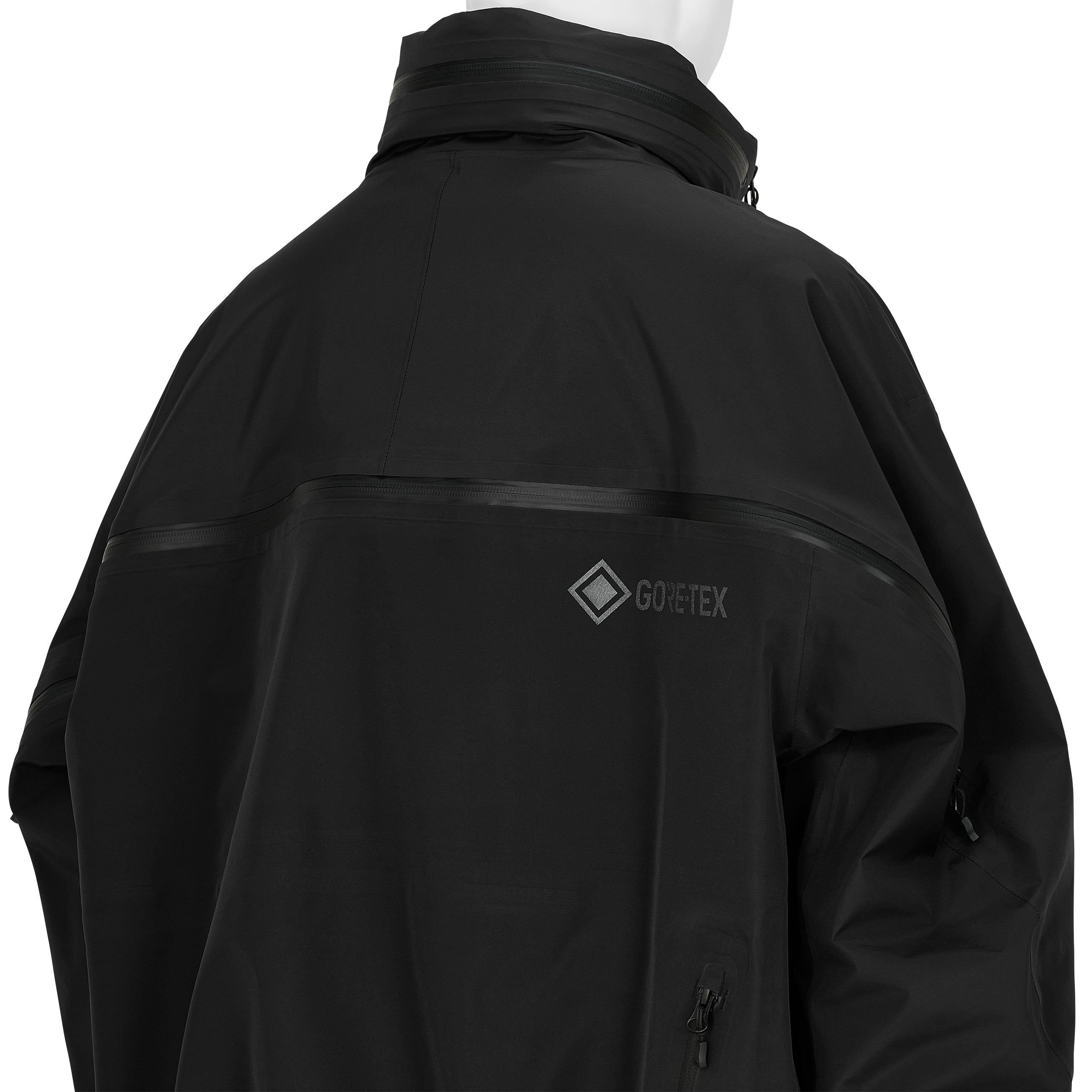 3L GORE-TEX C-KNIT SHELL JACKET BLACK