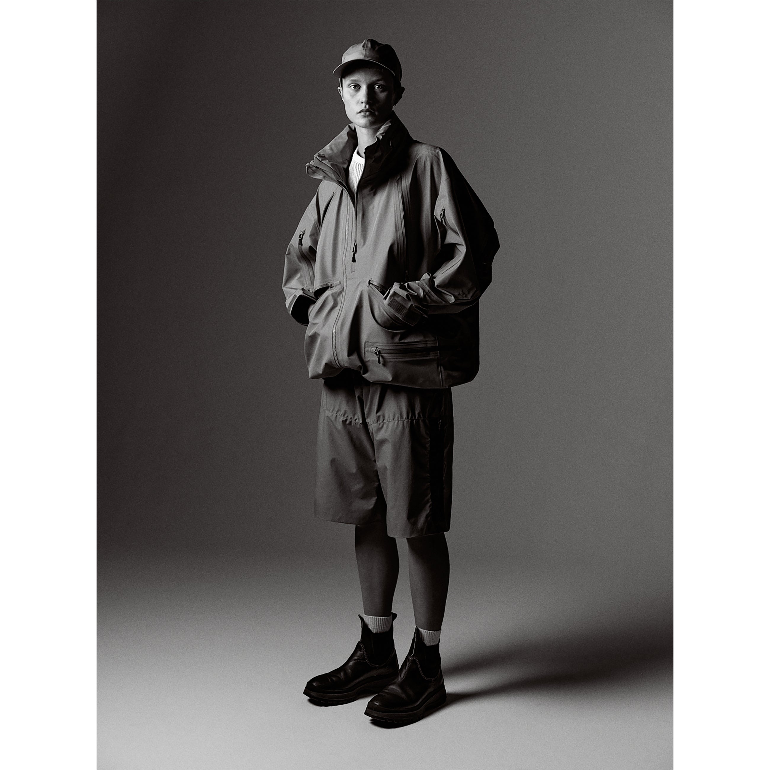 3L GORE-TEX C-KNIT SHELL JACKET BLACK