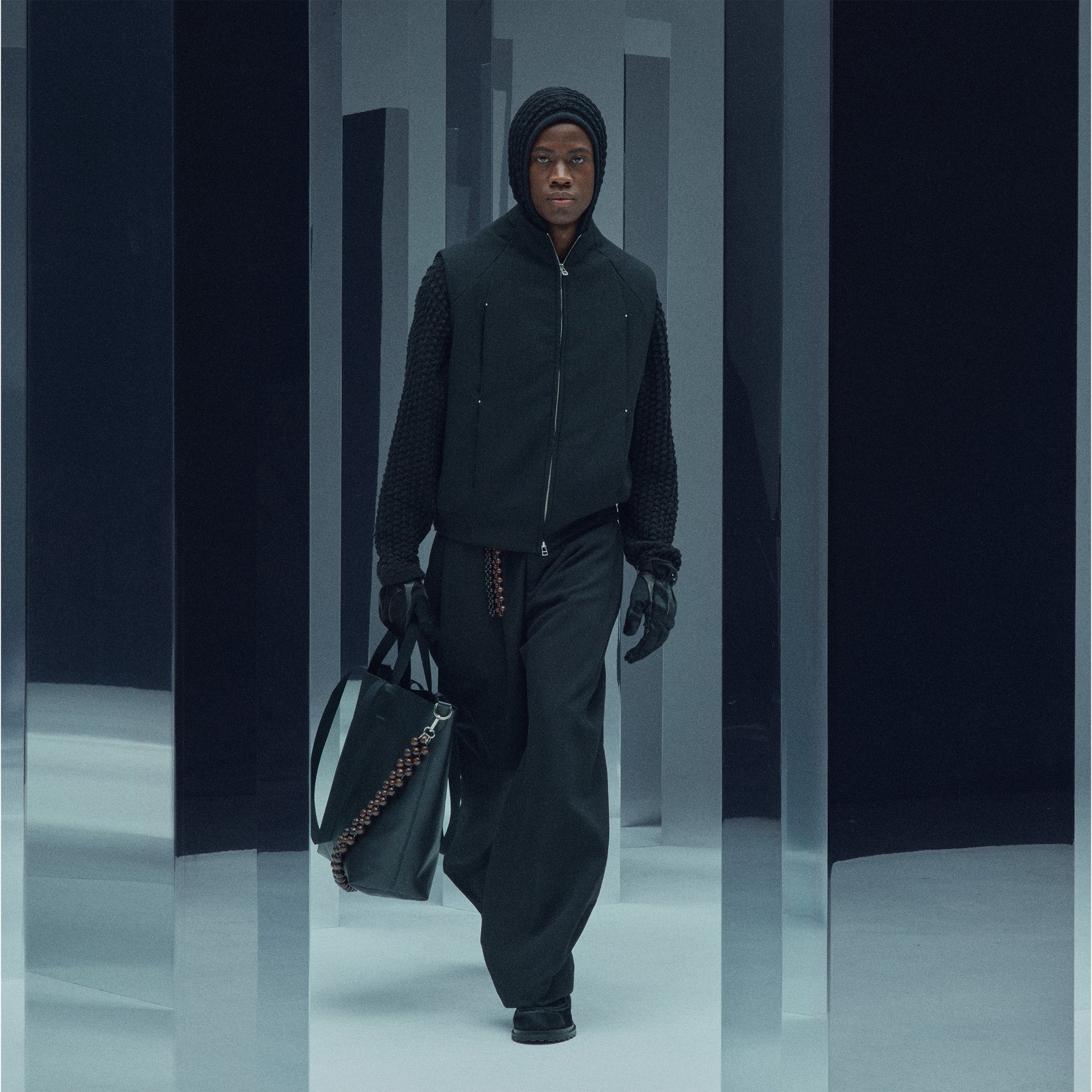 TELEZ HOODIE SHUNGITE BLACK