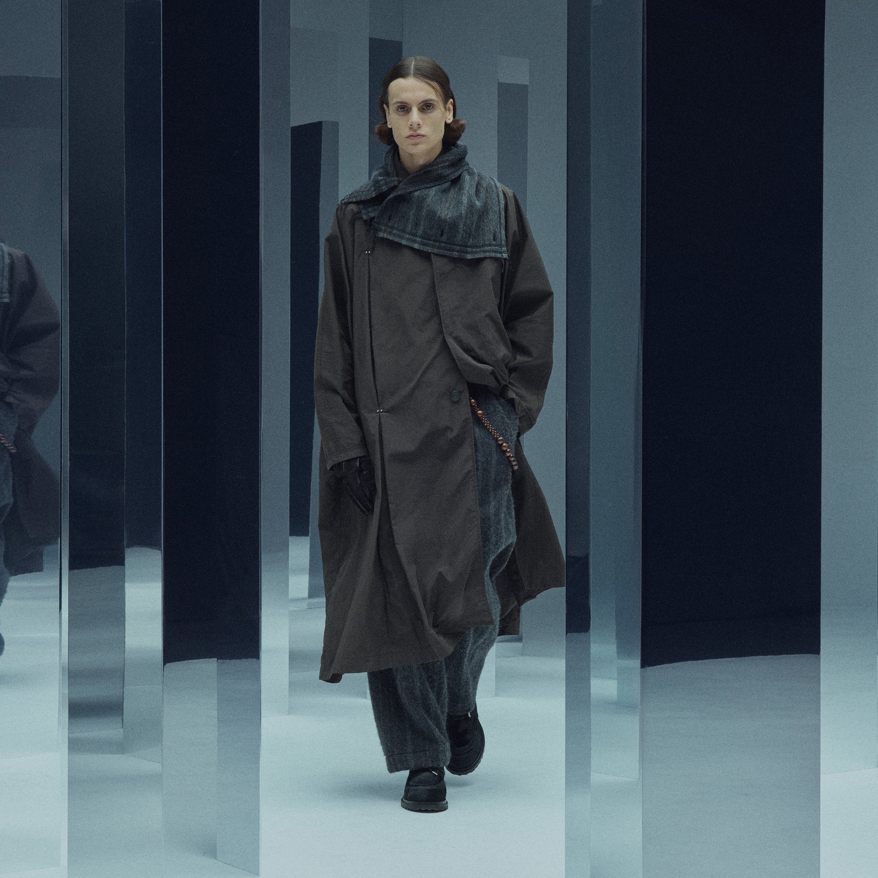 GENERIQUE COAT BUMT UMBER