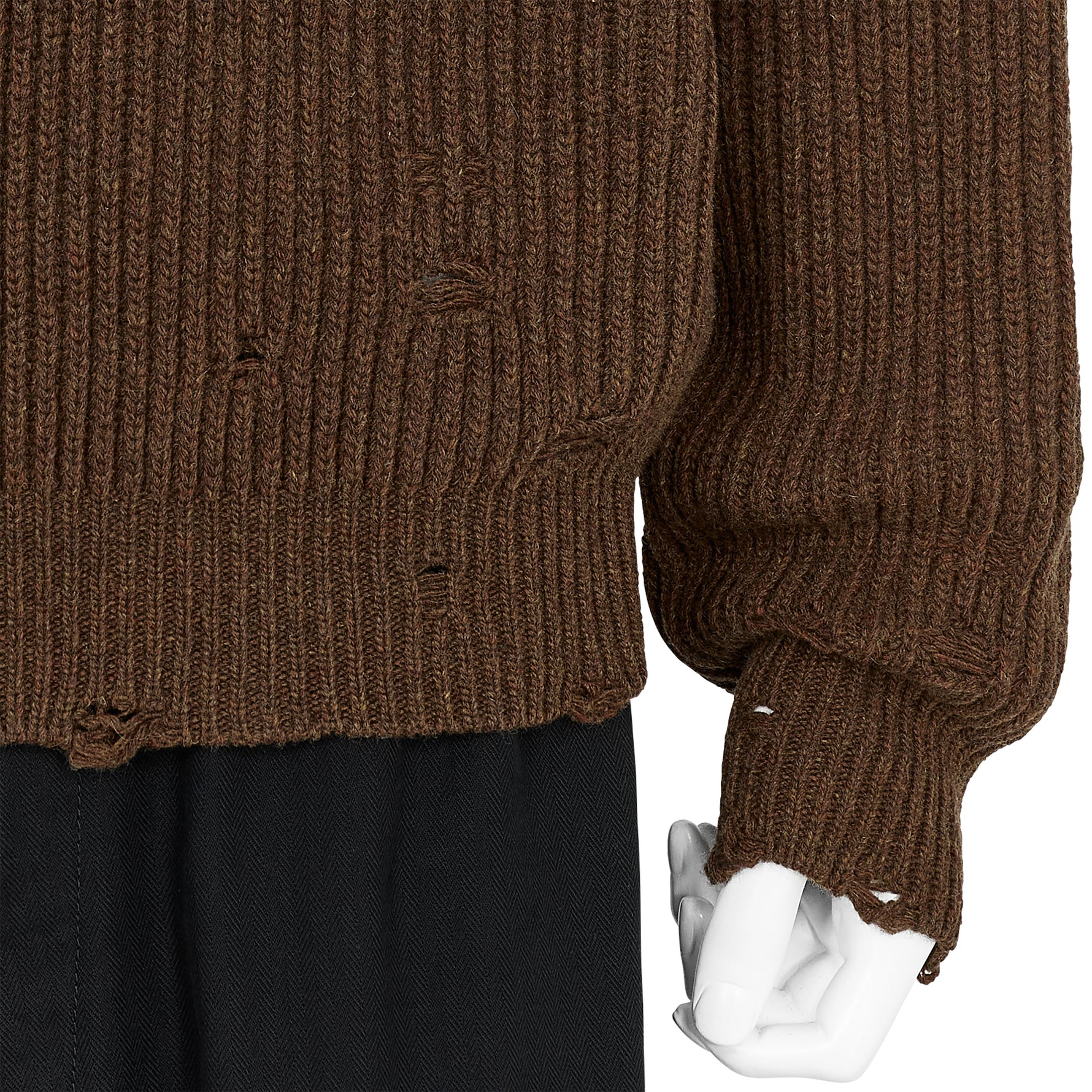 DAMAGED V NECK KNIT BROWN