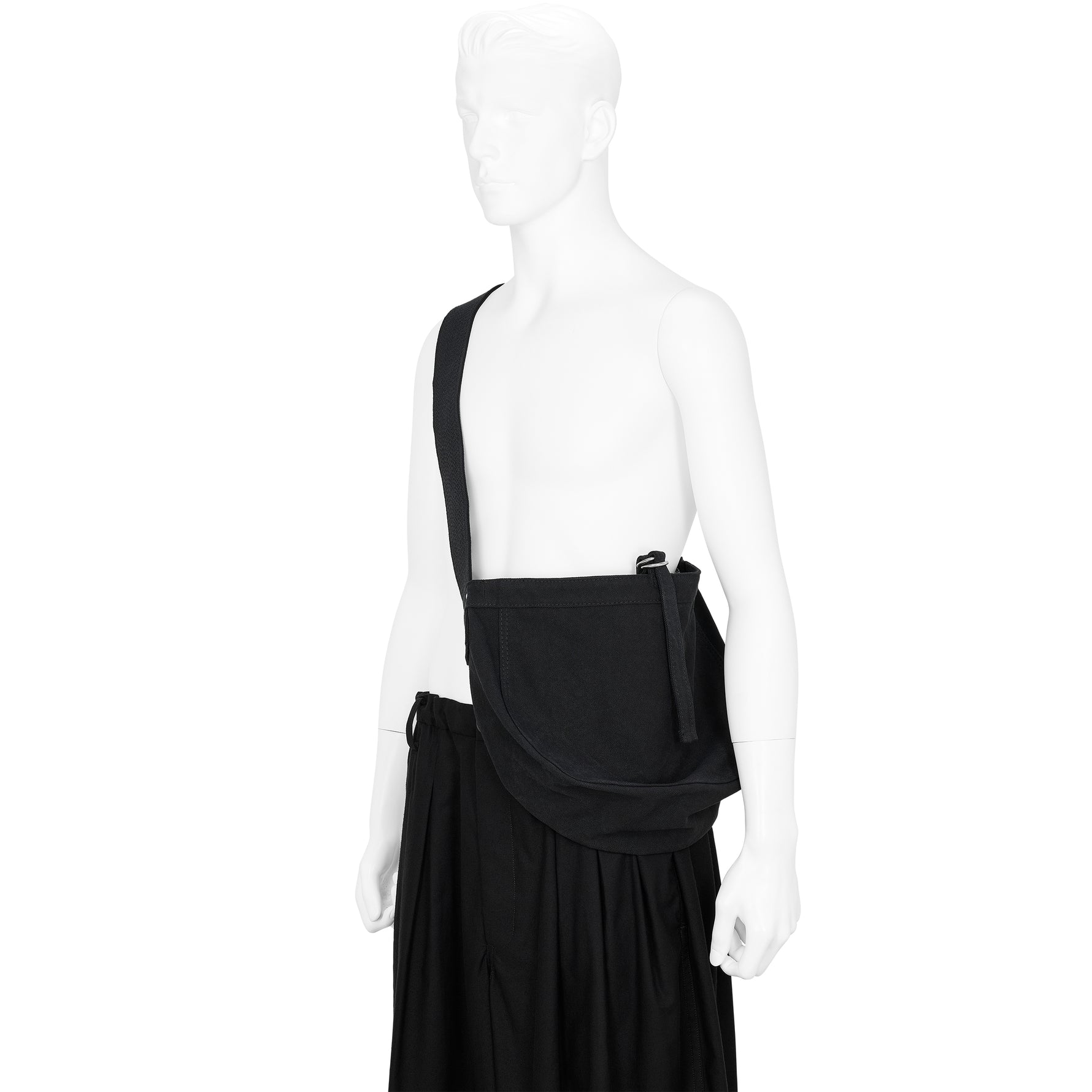 LOT.018 NEWSBOY BAG SMALL BLACK