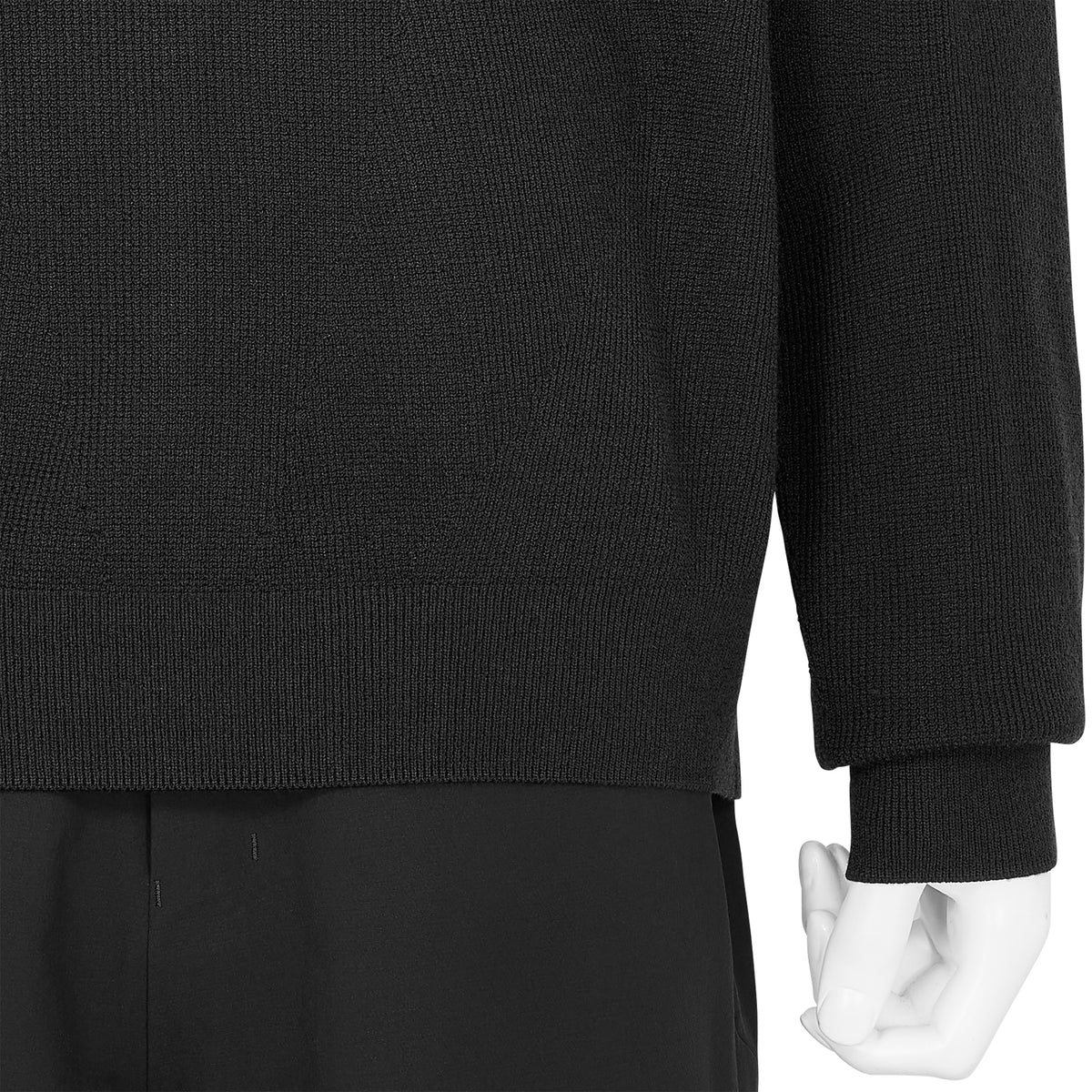 CONIC WOOL MIDLAYER BLACK