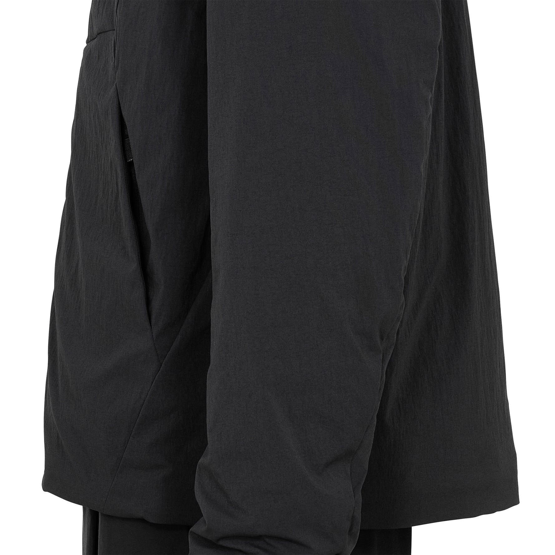 MIONN INSULATED JACKET BLACK