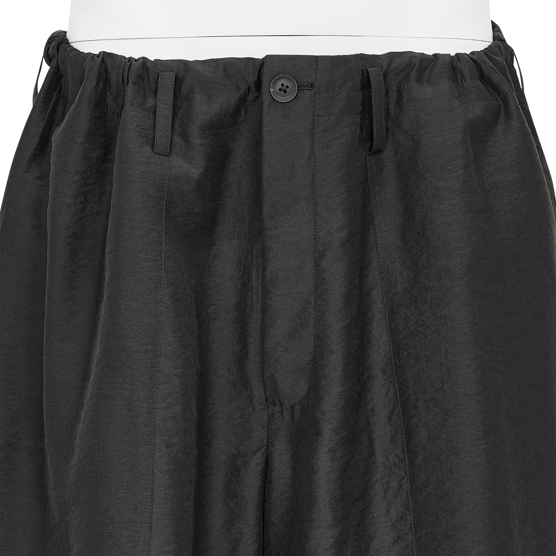 PATCH POCKET SHORTS BLACK