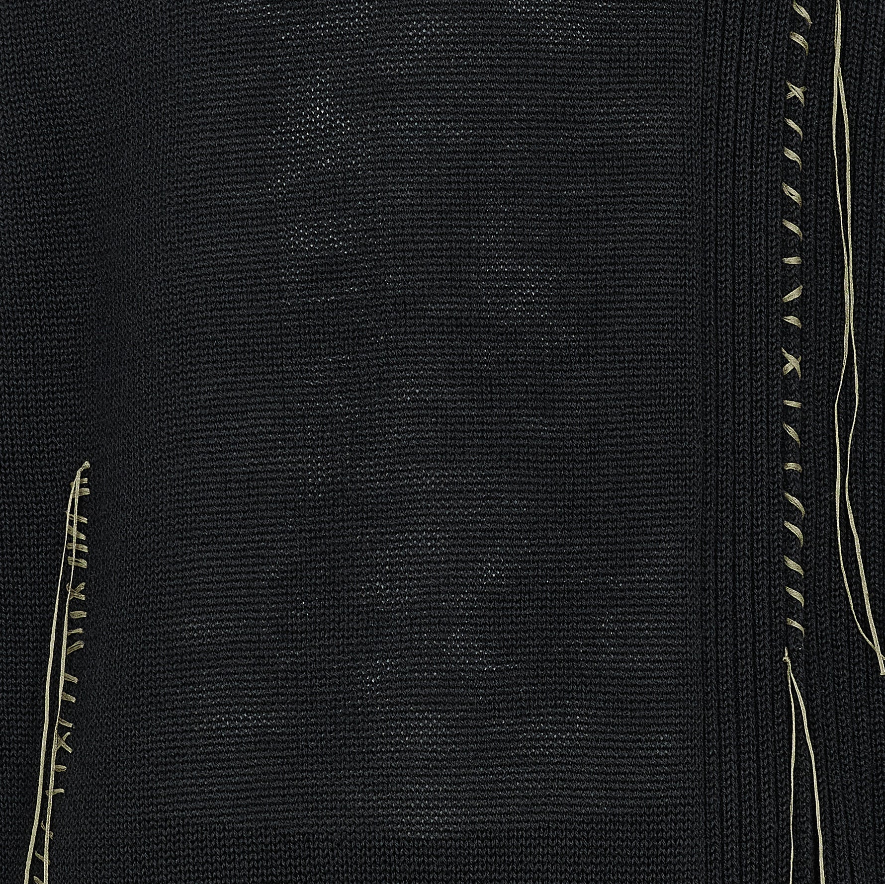 PLAIN STITCH EMBROIDERY CREW NECK KNIT BLACK