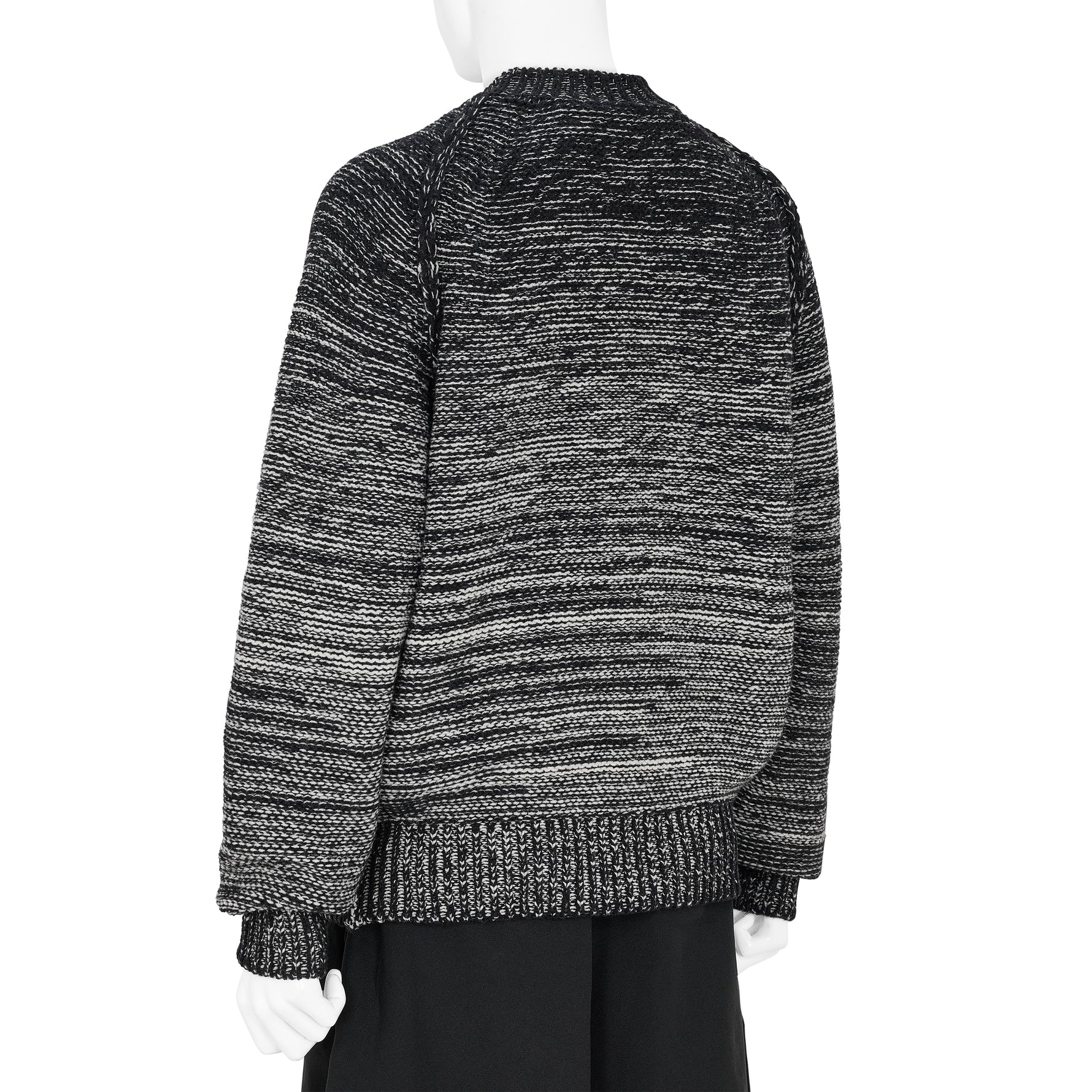 GRADATION CREW NECK KNIT BLACK