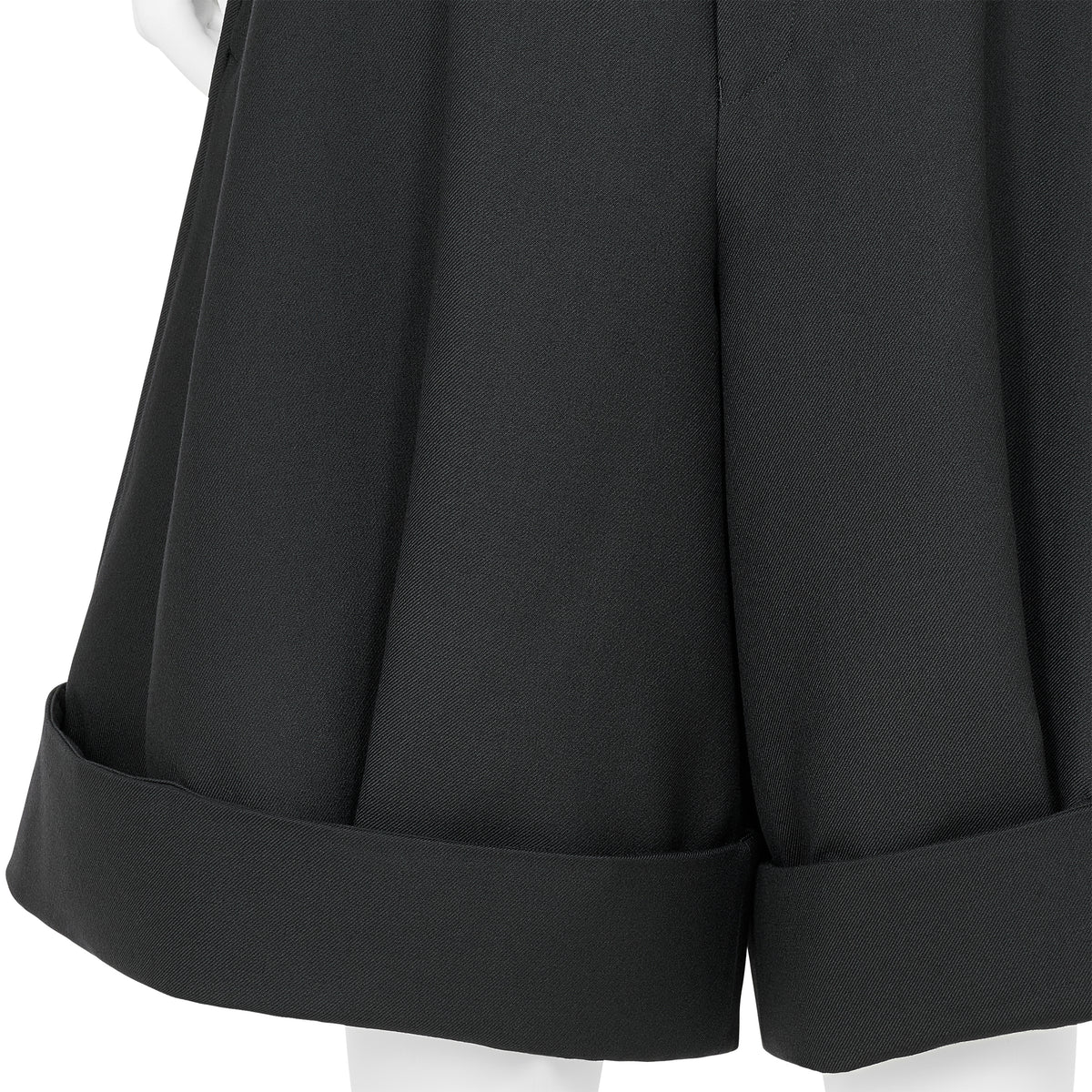 HEM DOUBLE SHORTS BLACK