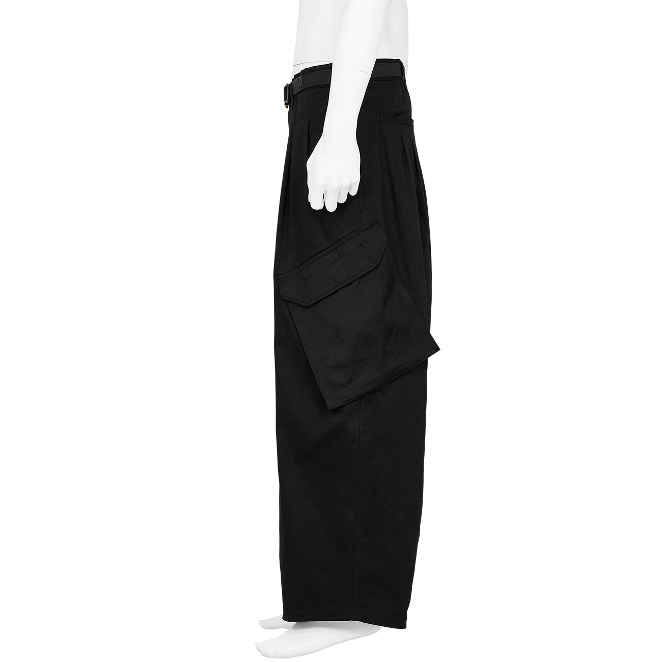 12 TUCK CARGO PANTS BLACK
