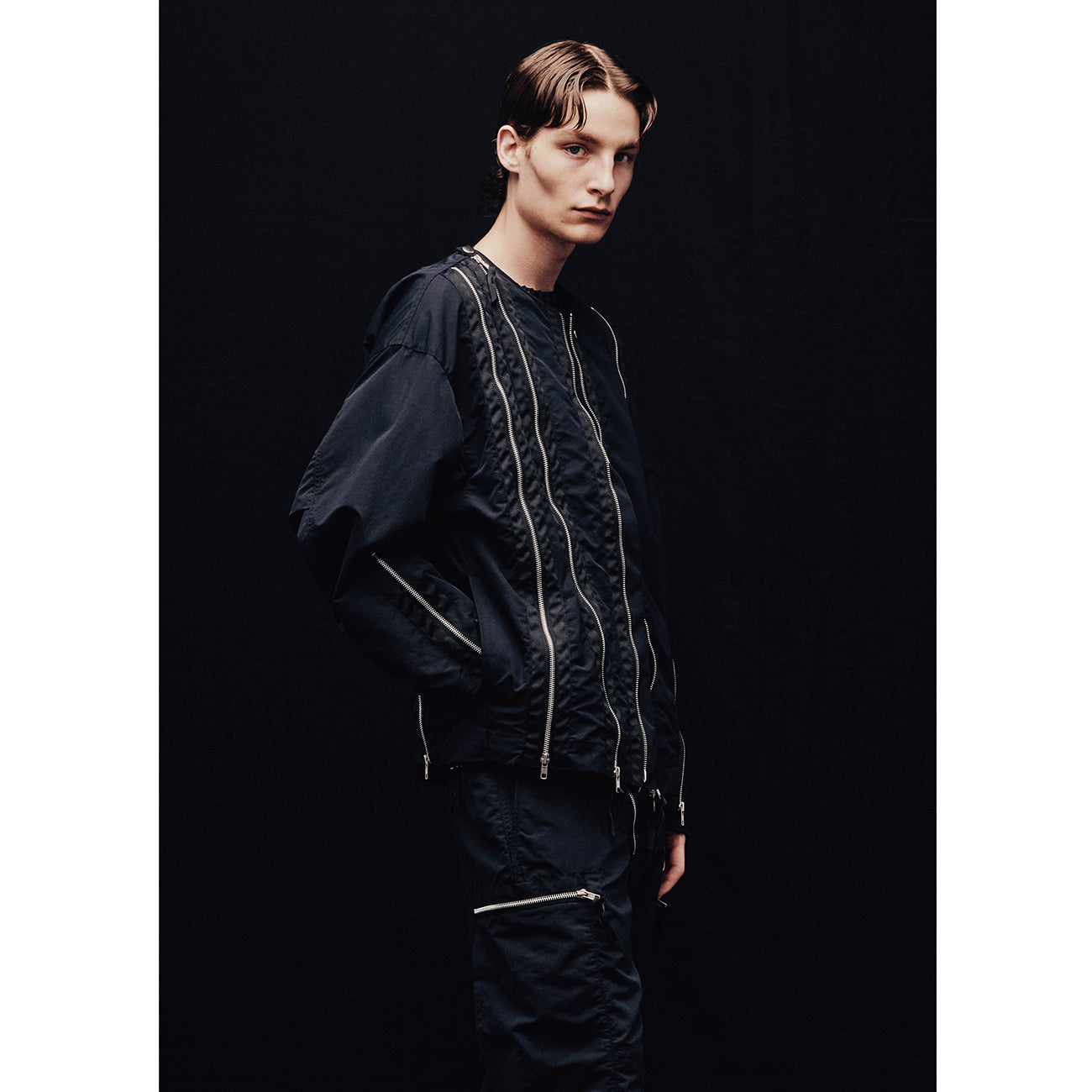 ZIP BLOUSON BLACK - ALMOSTBLACK(オールモストブラック) - TOPS
