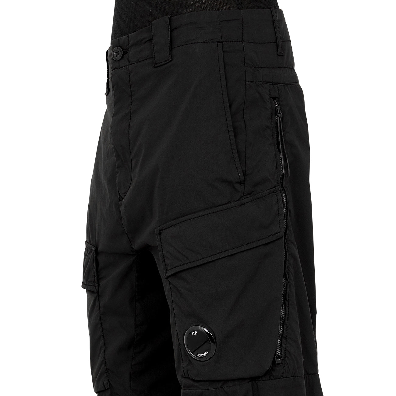 C.P. Company フラットナイロン カーゴパンツ ブラック50 FLATT NYLON OVERSIZE PANTS [BLACK] - WUNDER 大阪 セレクト