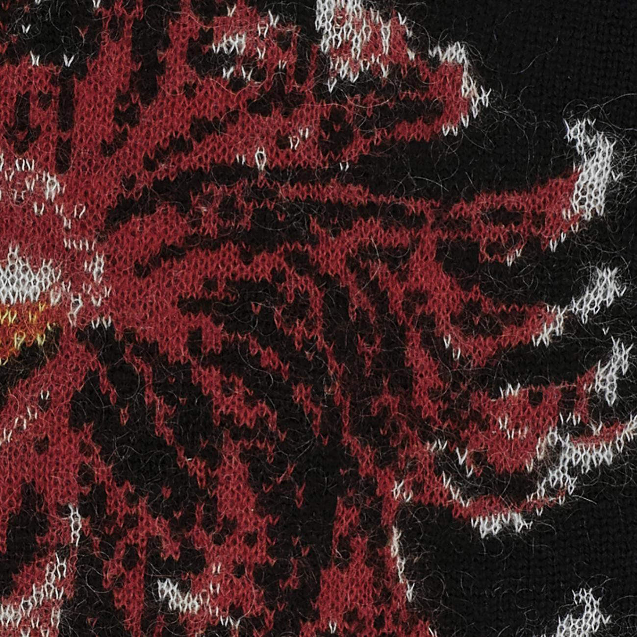 CREW NECK KNIT BLACK