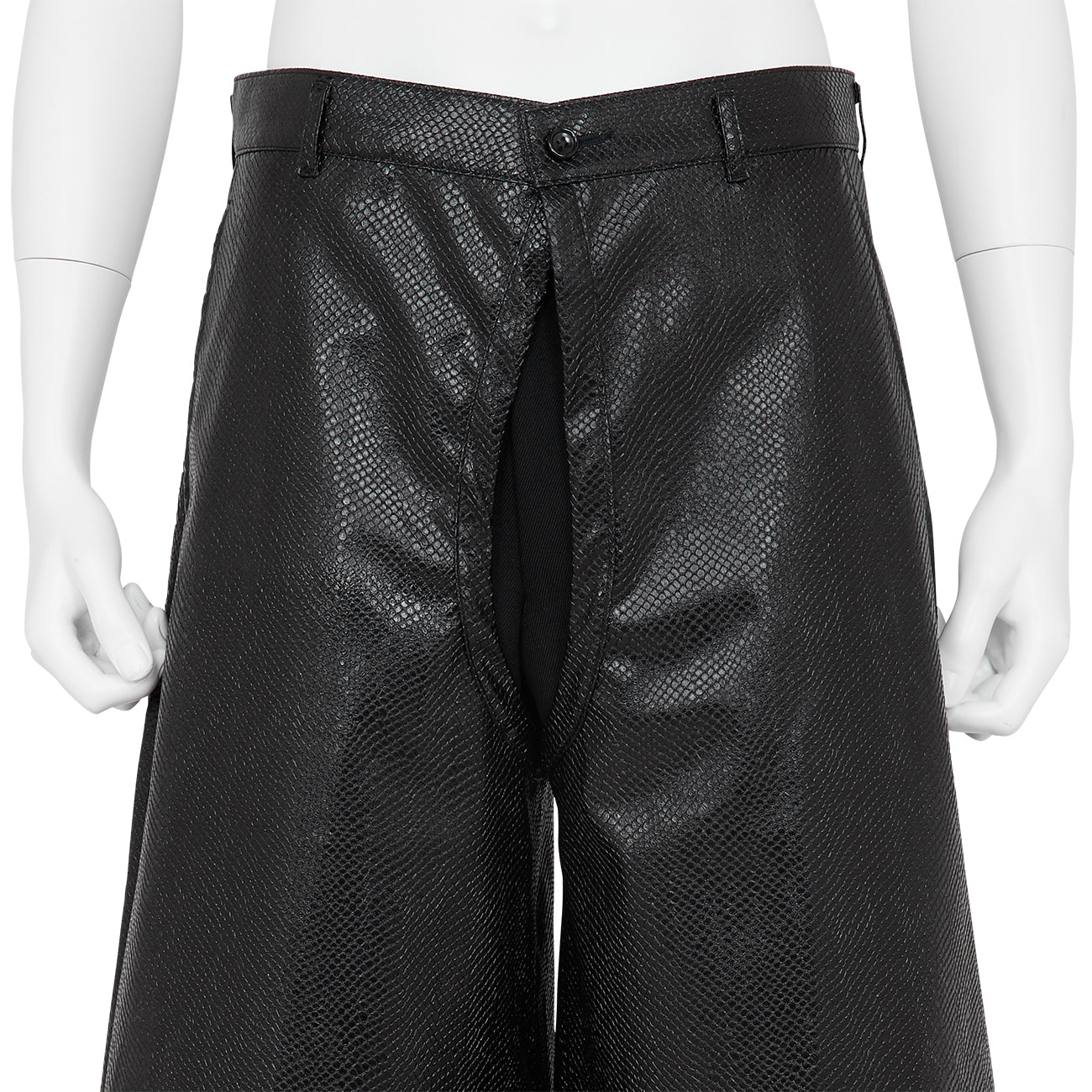 SNAKE SHORTS BLACK