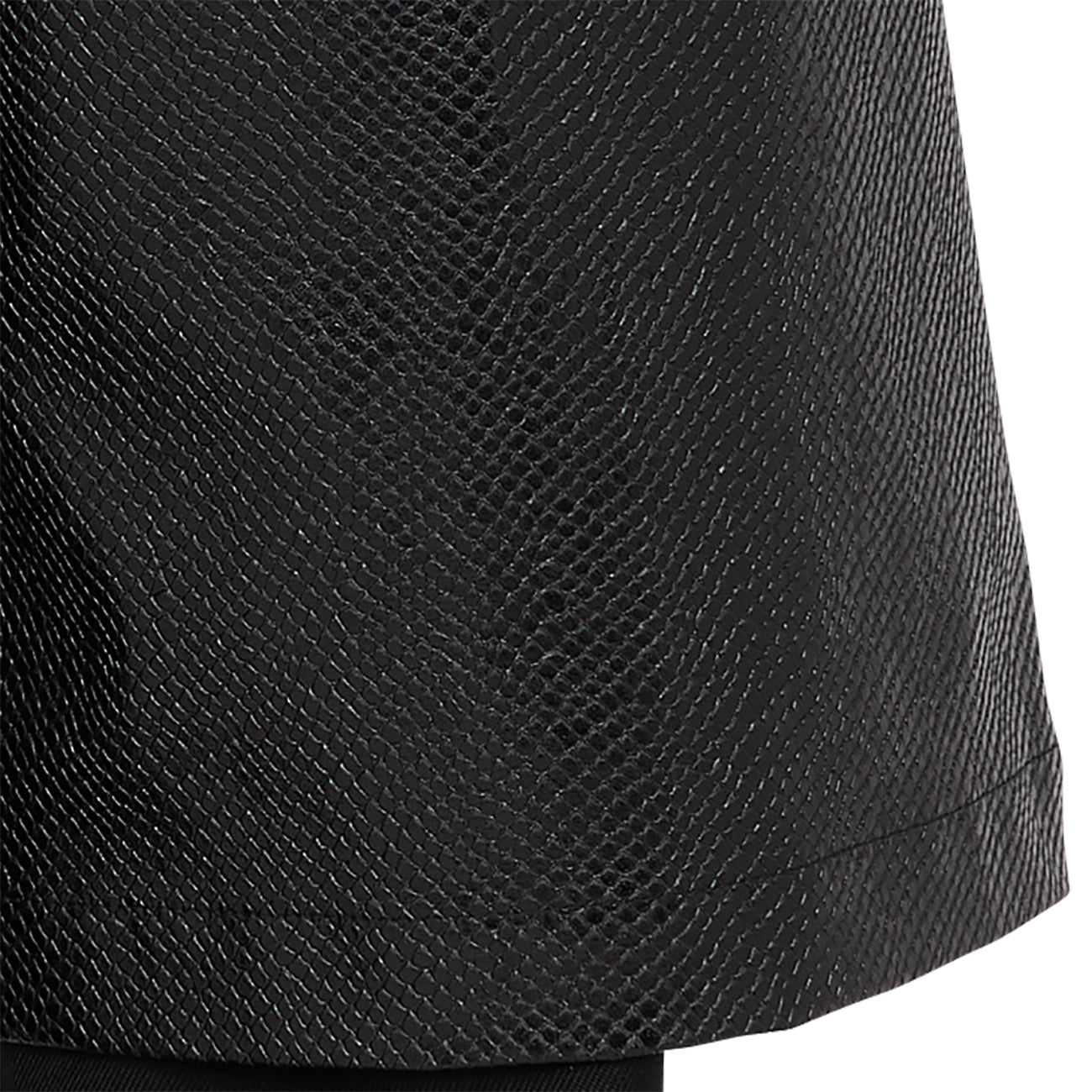 SNAKE SHORTS BLACK