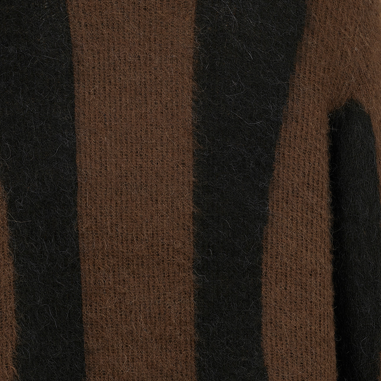 LIQUID SWEATER BROWN BLACK