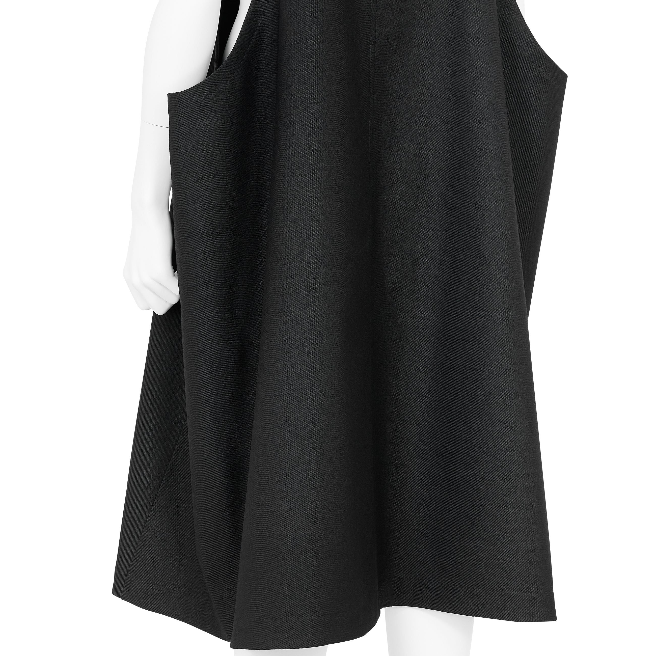SQUARE JUMPER DRESS BLACK
