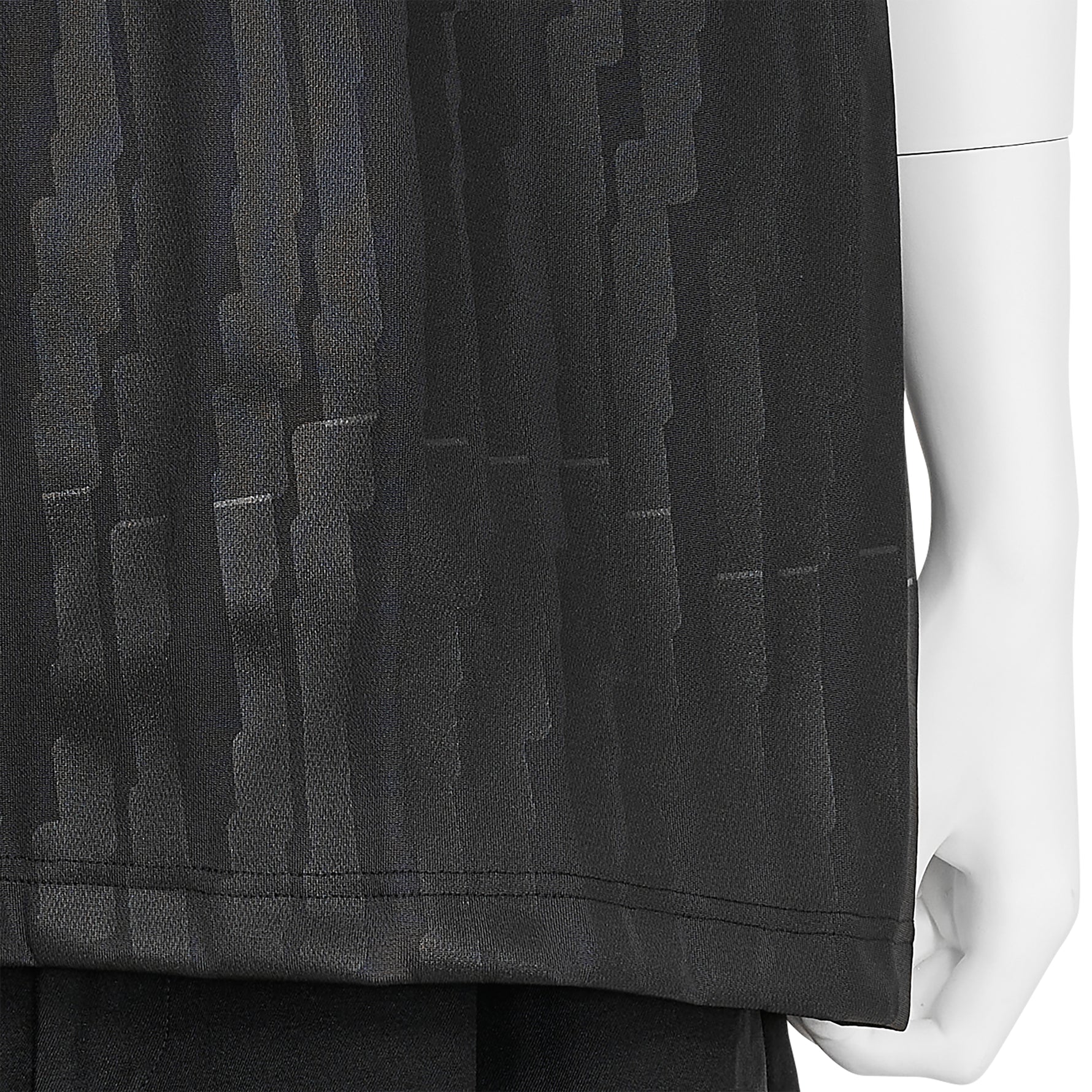 POLYESTER PRINT TEE BLACK BLACK