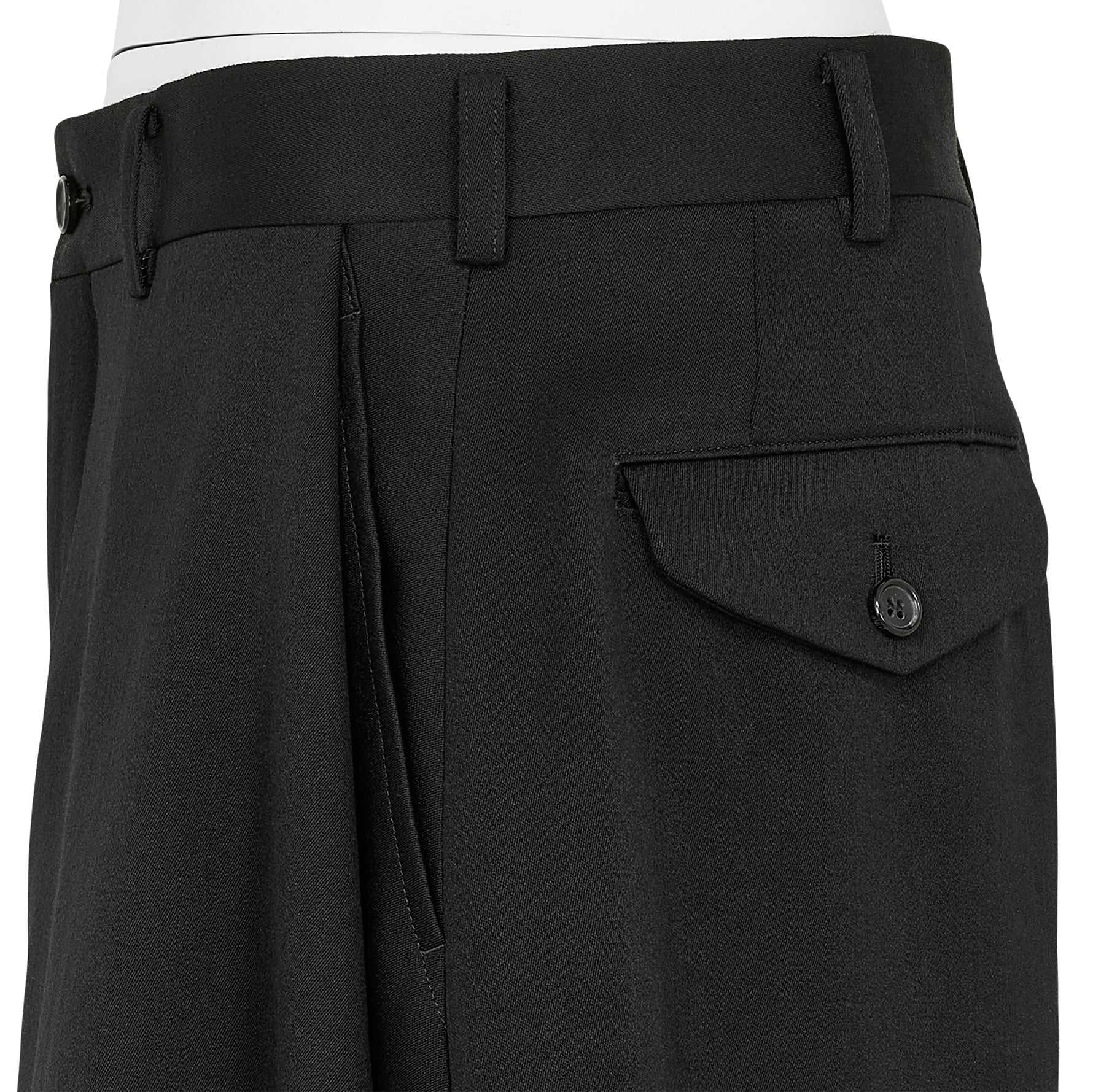 WOOL SATIN SHORTS BLACK