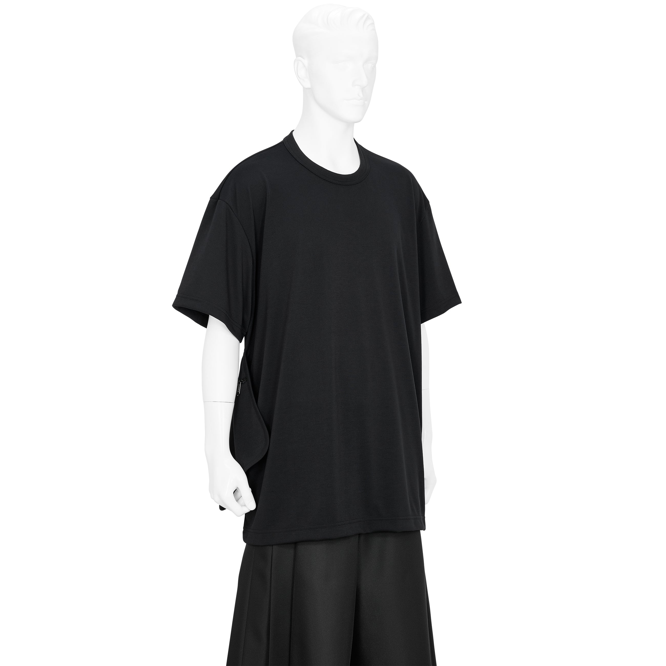 POLYESTER TEE SHIRT WITH SIDE POCKET BLACK