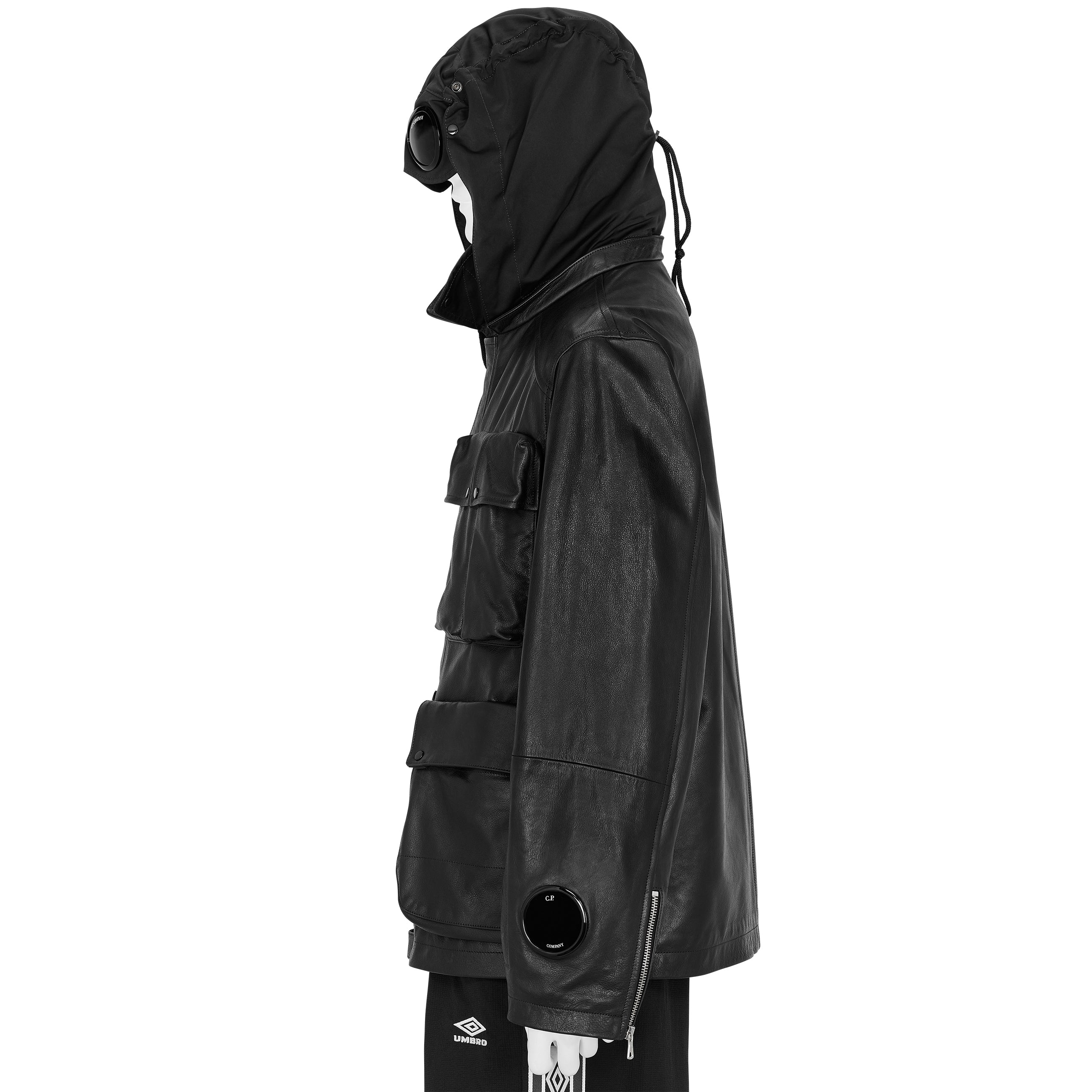 CP Company ゴーグル付きジャケット 黒 シーピーカンパニー C.P.COMPANY / シーピーカンパニー 】ドライビングウェアとして提供