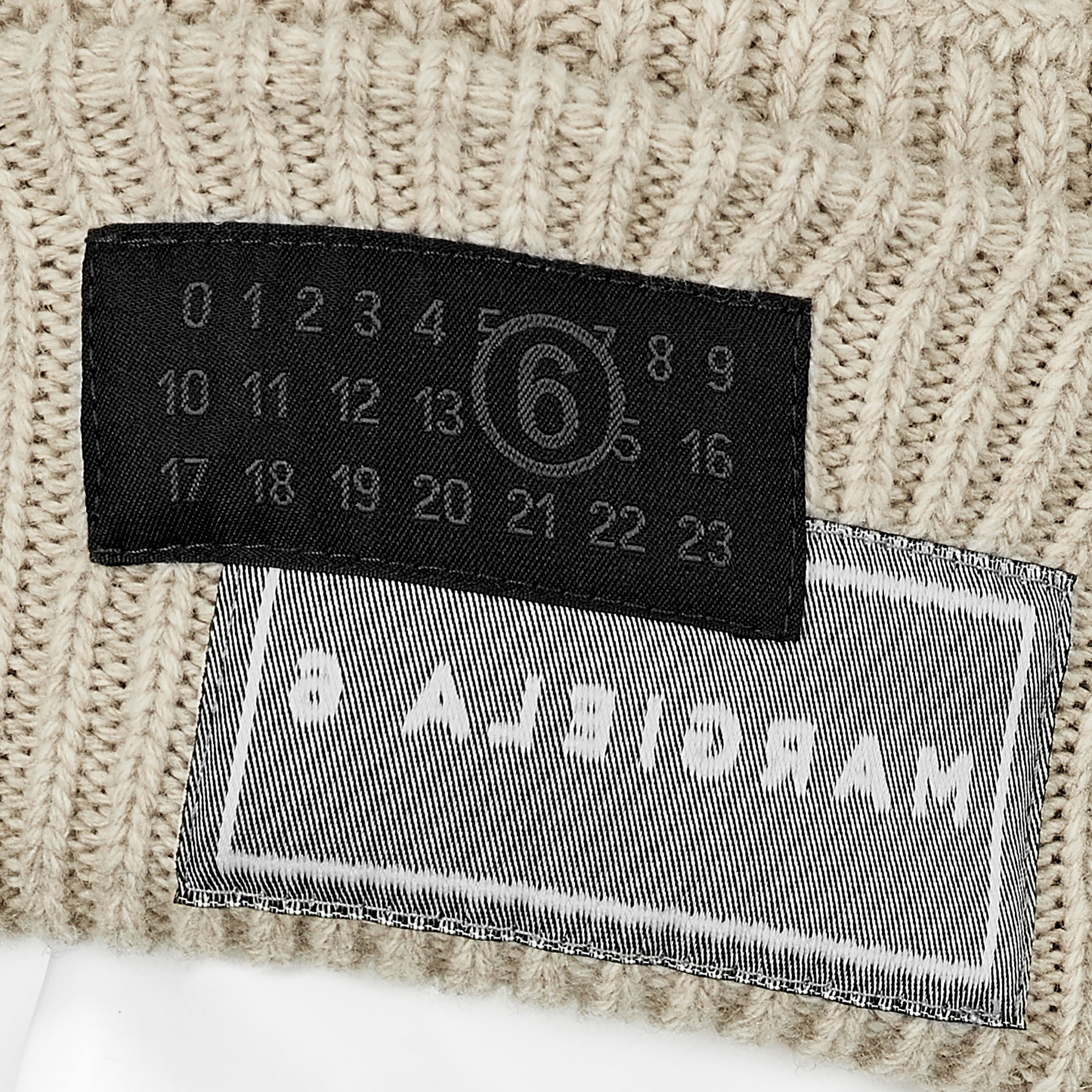 DAMAGED KNIT CAP IVORY