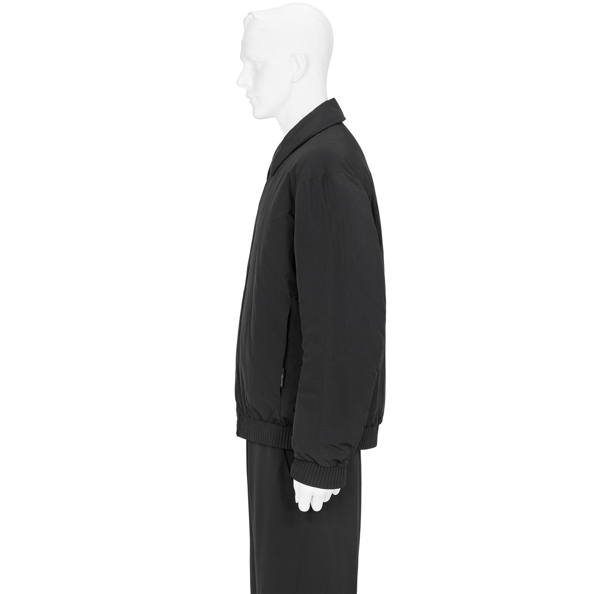 NARODA INSULATED JACKET BLACK