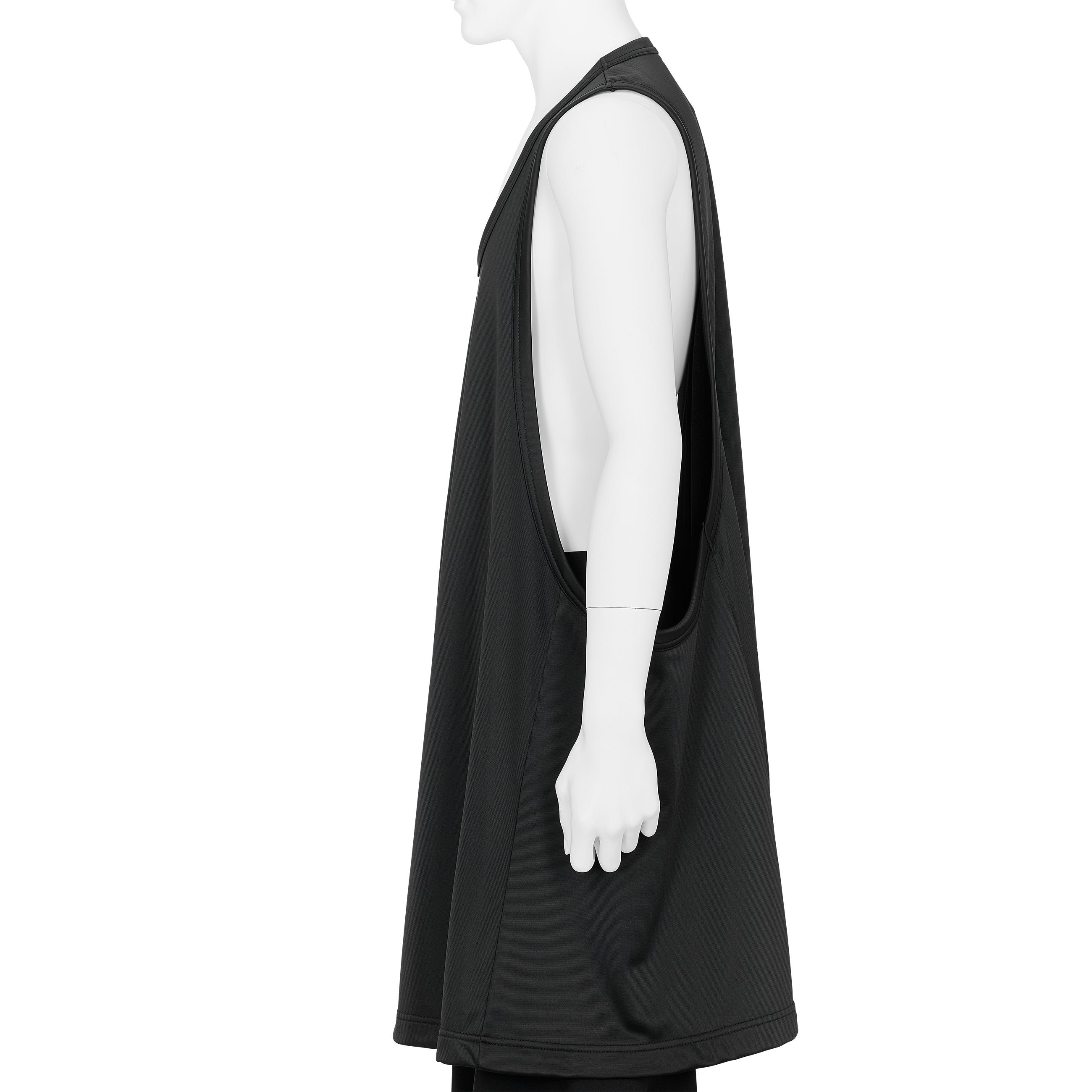 OVER TANK TOP BLACK