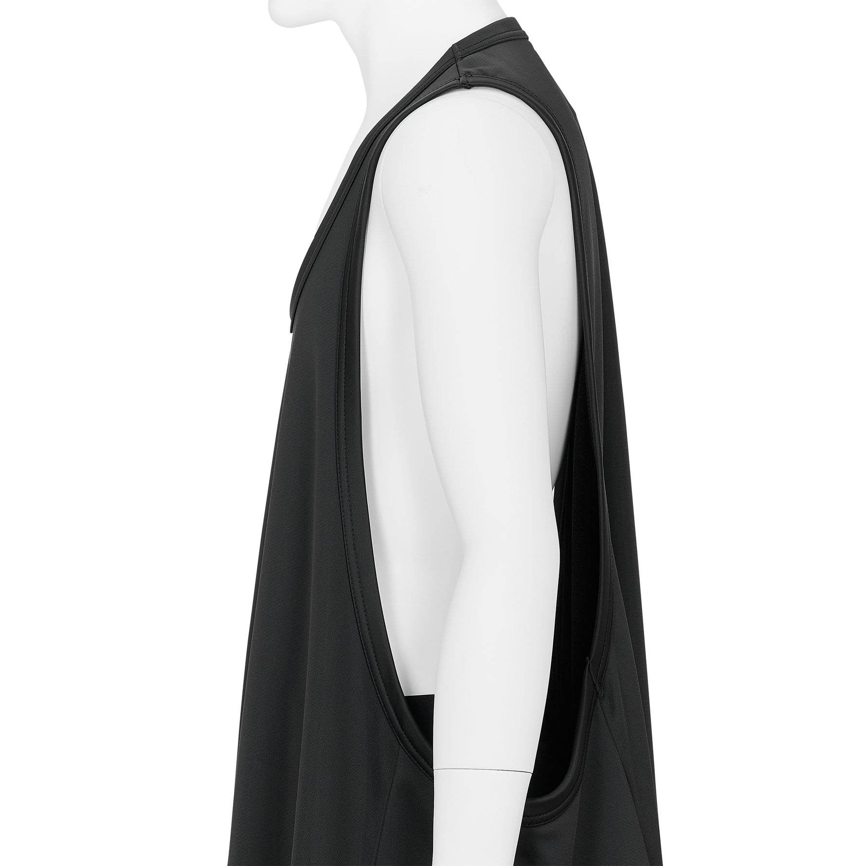 OVER TANK TOP BLACK