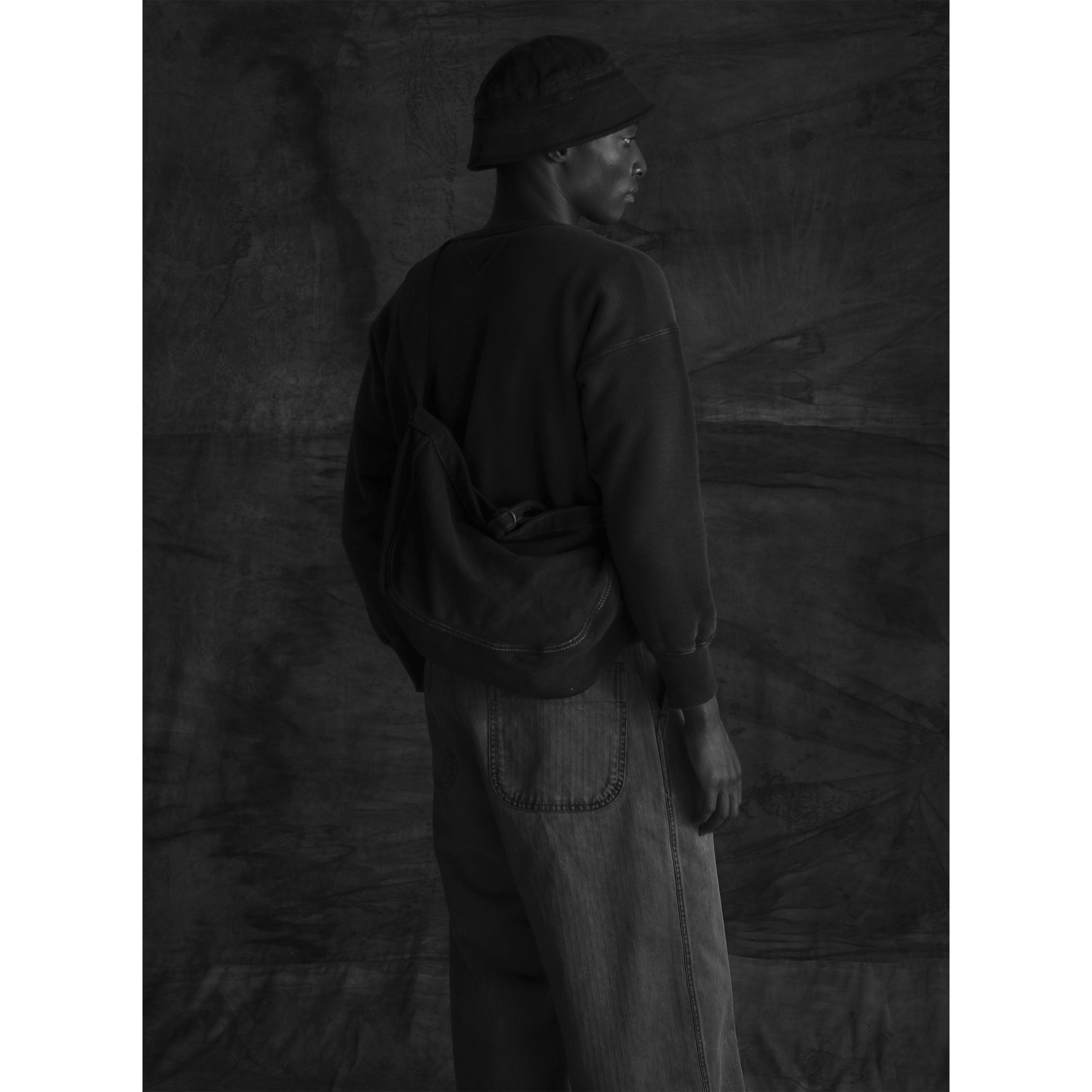 LOT.018 NEWSBOY BAG SMALL WASH BLACK