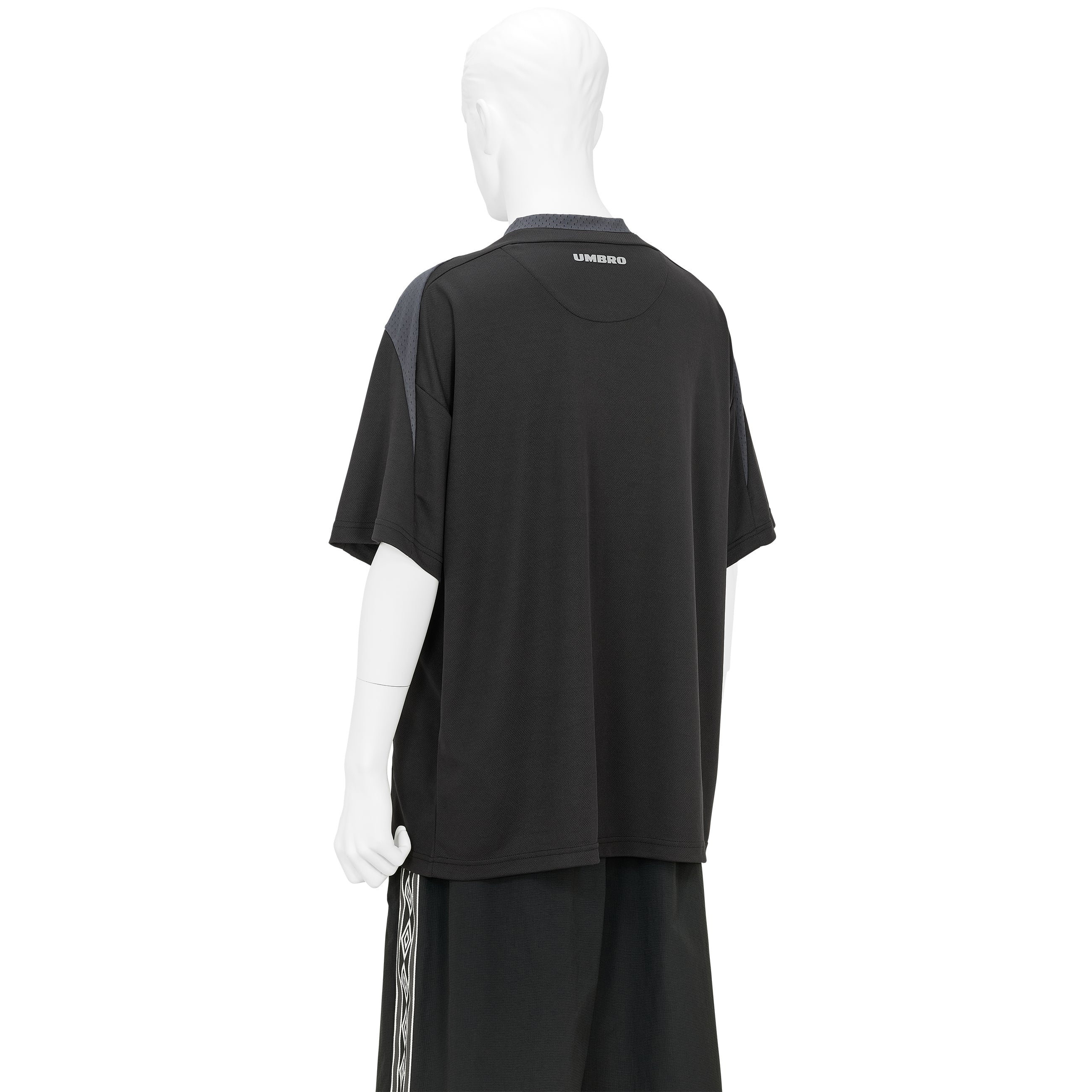 TRAINING 08 10 TEE SHIRT BLACK - SLAM JAM and UMBRO(スラムジャム
