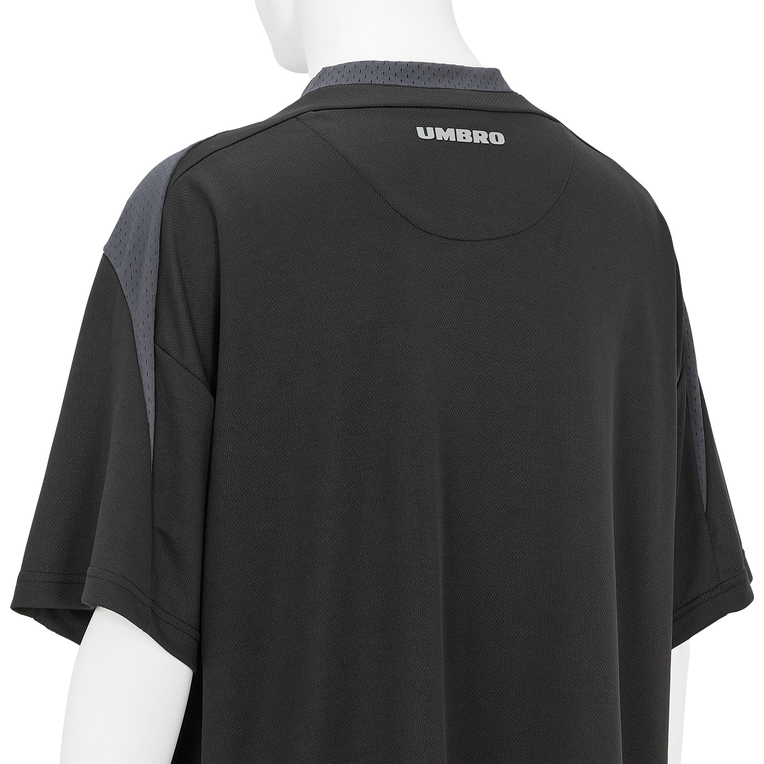TRAINING 08 10 TEE SHIRT BLACK - SLAM JAM and UMBRO(スラムジャム