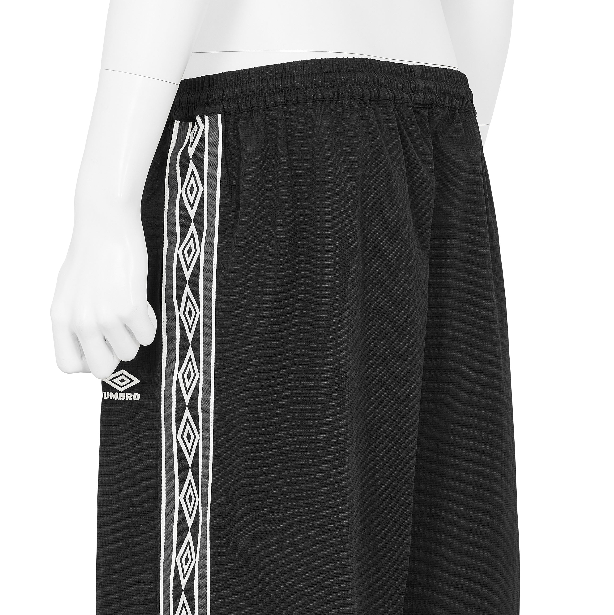 OG TAPE TRACK PANTS BLACK - SLAM JAM and UMBRO(スラムジャム アンド