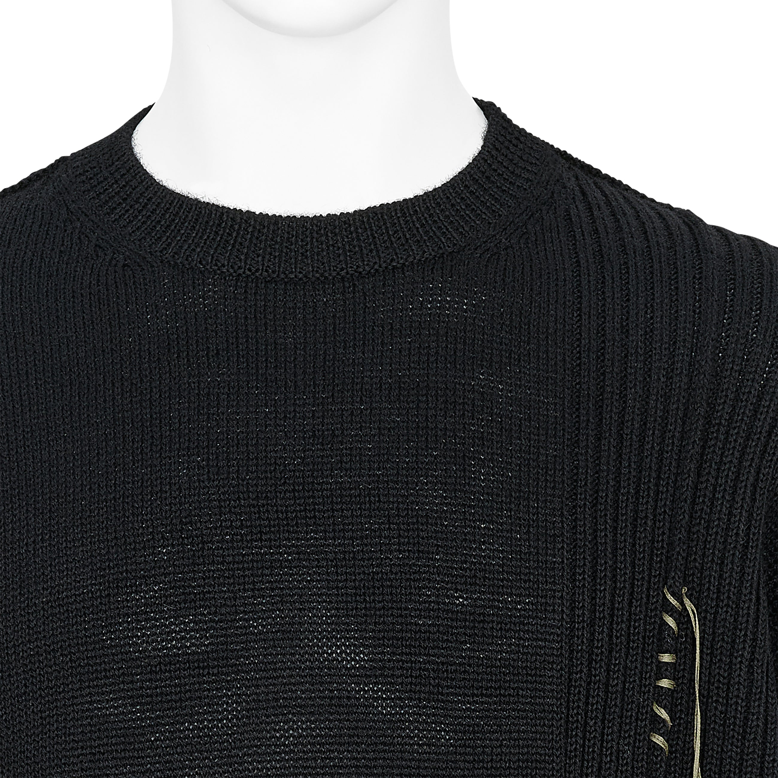 PLAIN STITCH EMBROIDERY CREW NECK KNIT BLACK