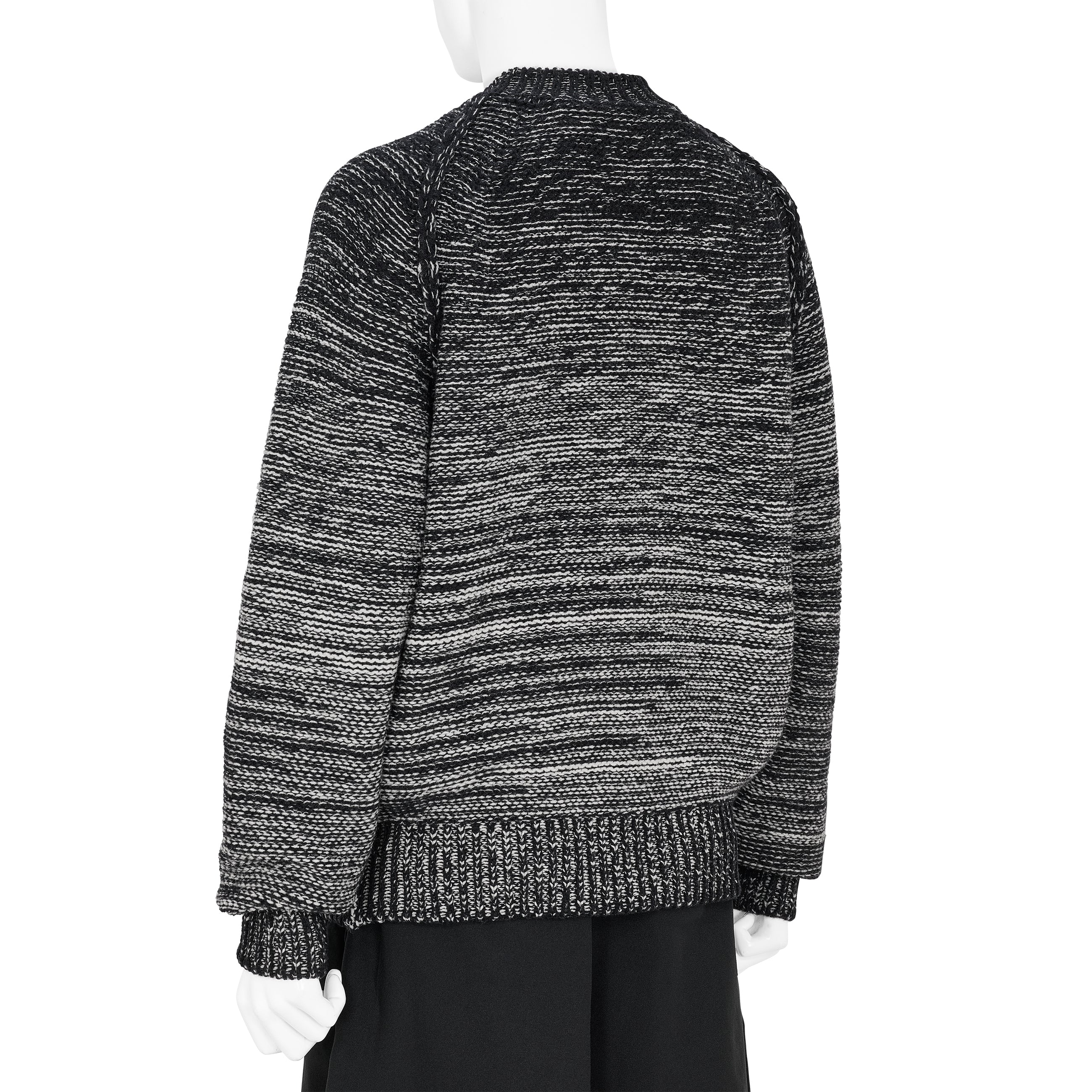 GRADATION CREW NECK KNIT BLACK