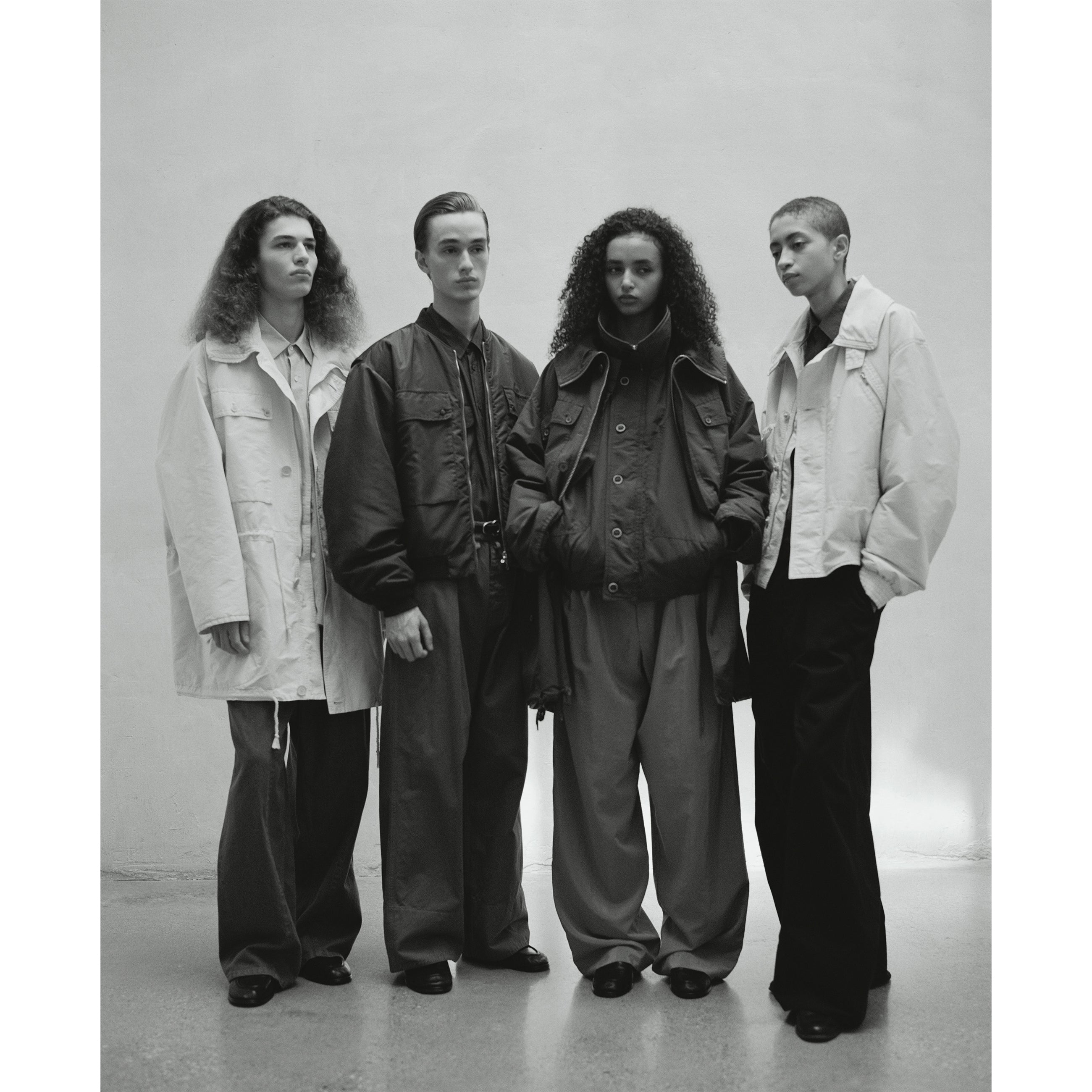 KATHARINE HAMNETT COLLABORATION HALF COAT OLIVE