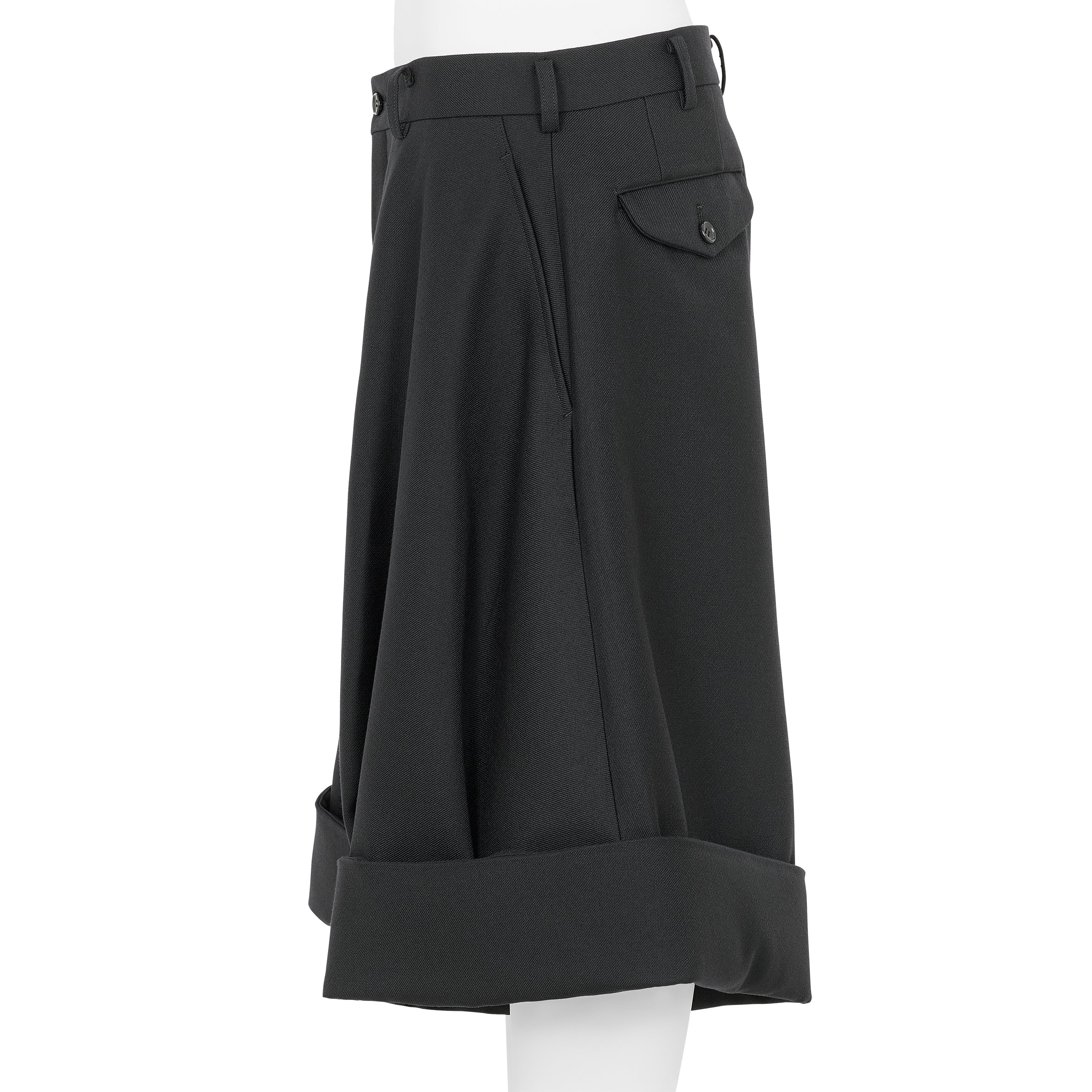 HEM DOUBLE SHORTS BLACK