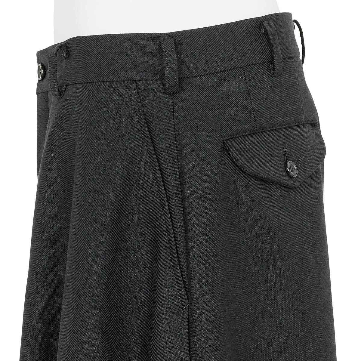 HEM DOUBLE SHORTS BLACK