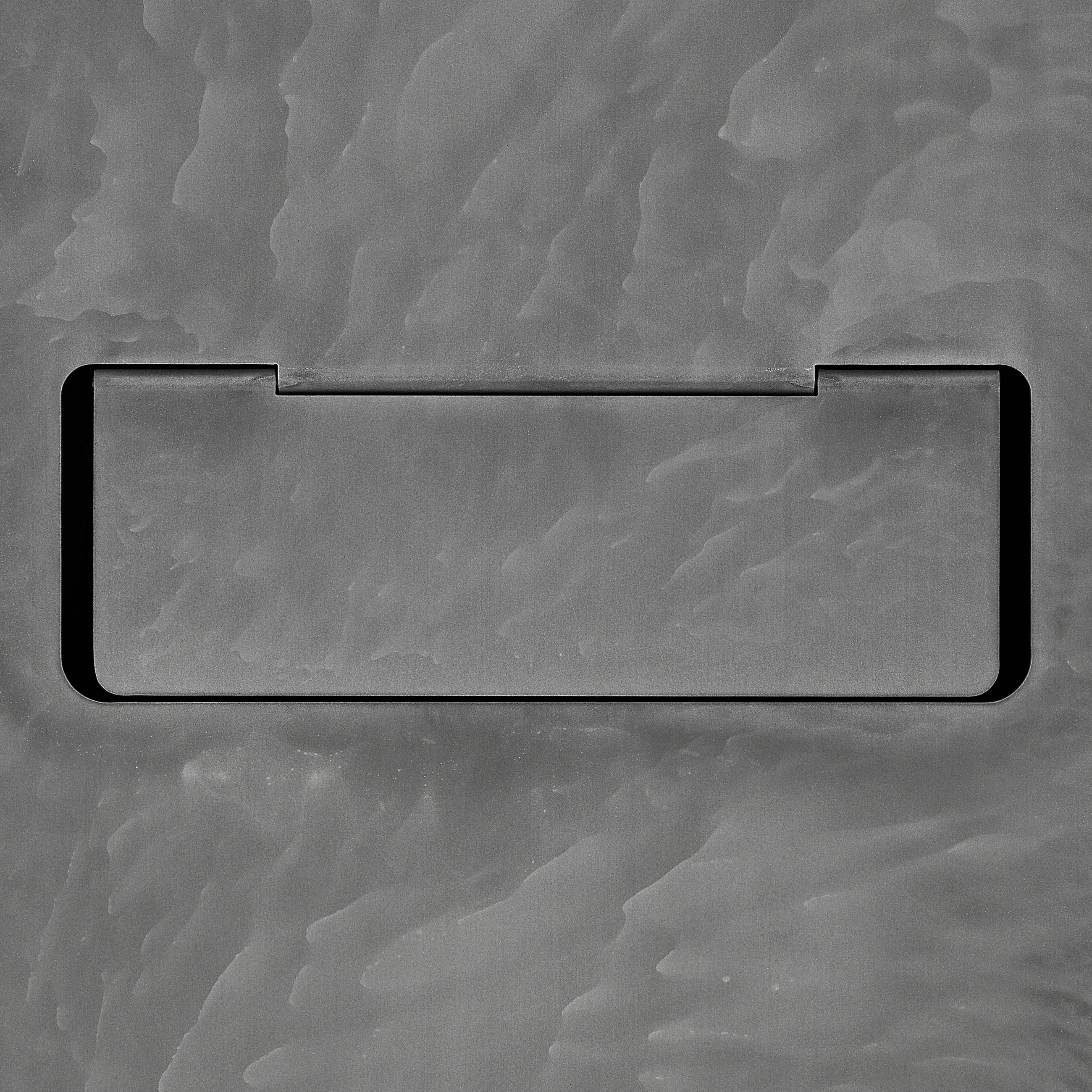 iPhone 16 , 16 PLUS , 17 CASE ( CONCRETE MATTE ) GREY - CLAUSTRUM