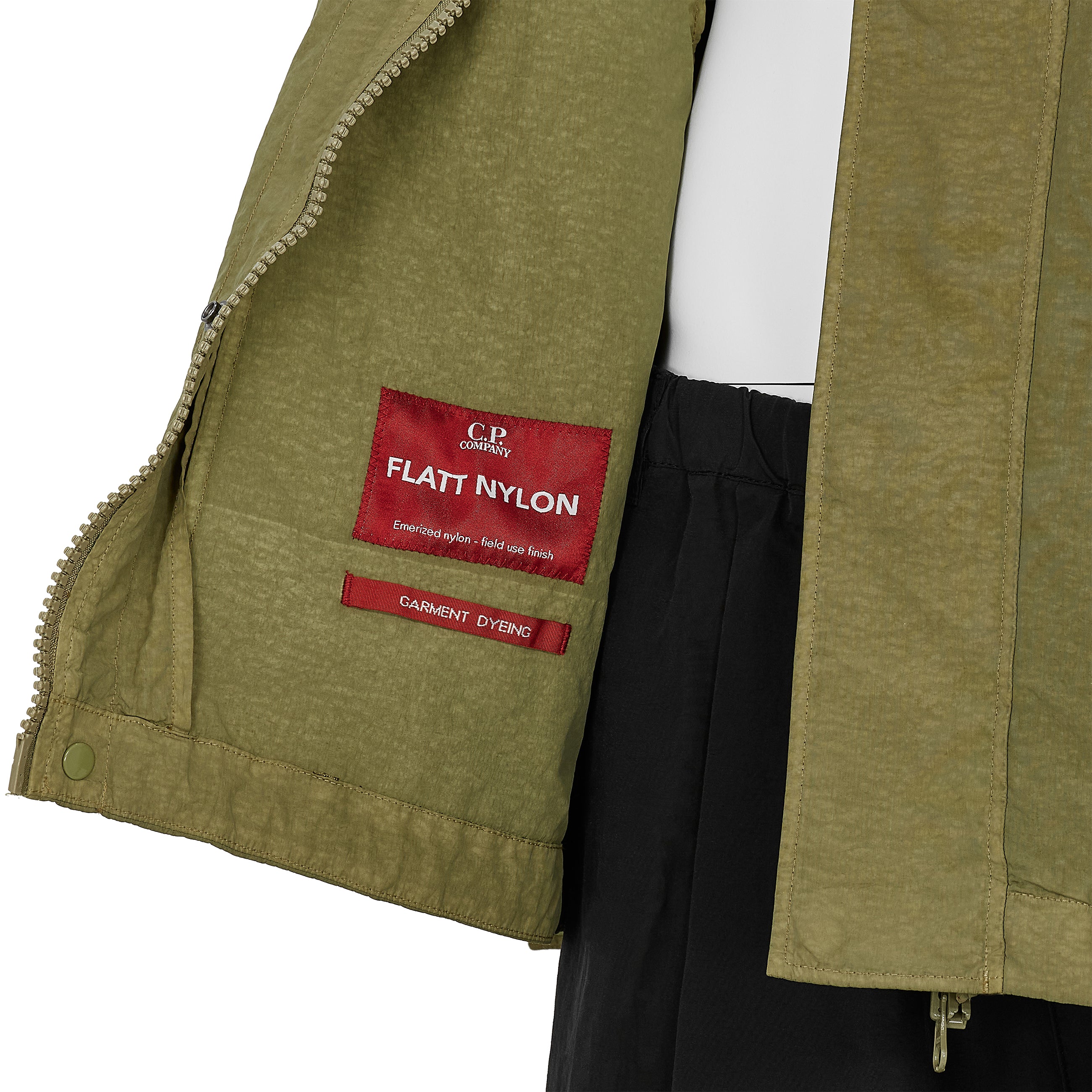 FLATT NYLON PANEL JACKET OLIVE